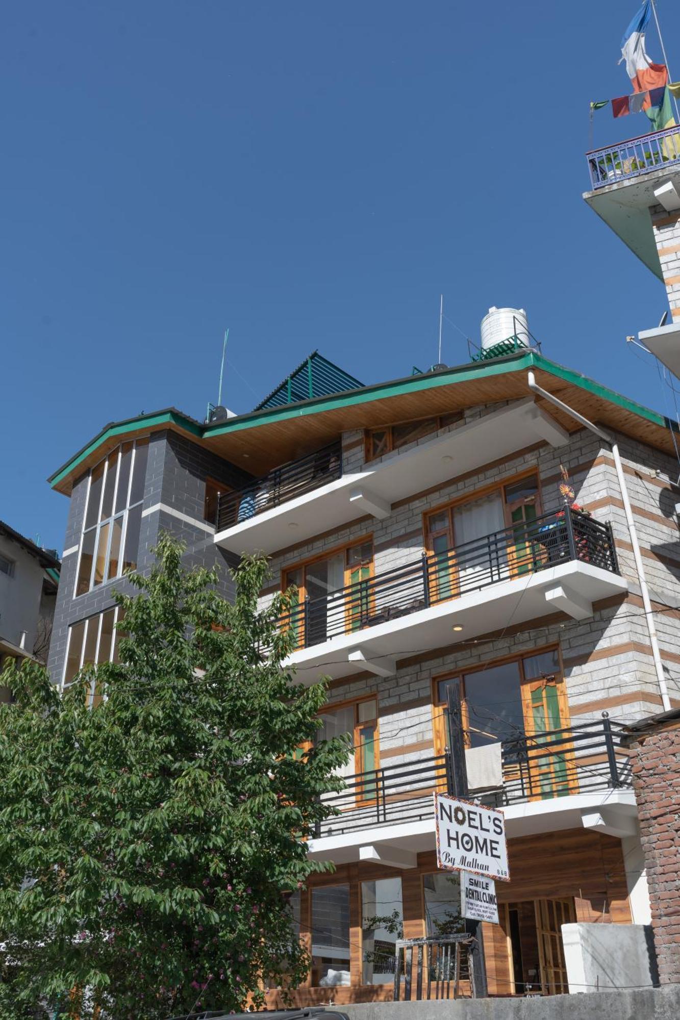 Noels Hotel *