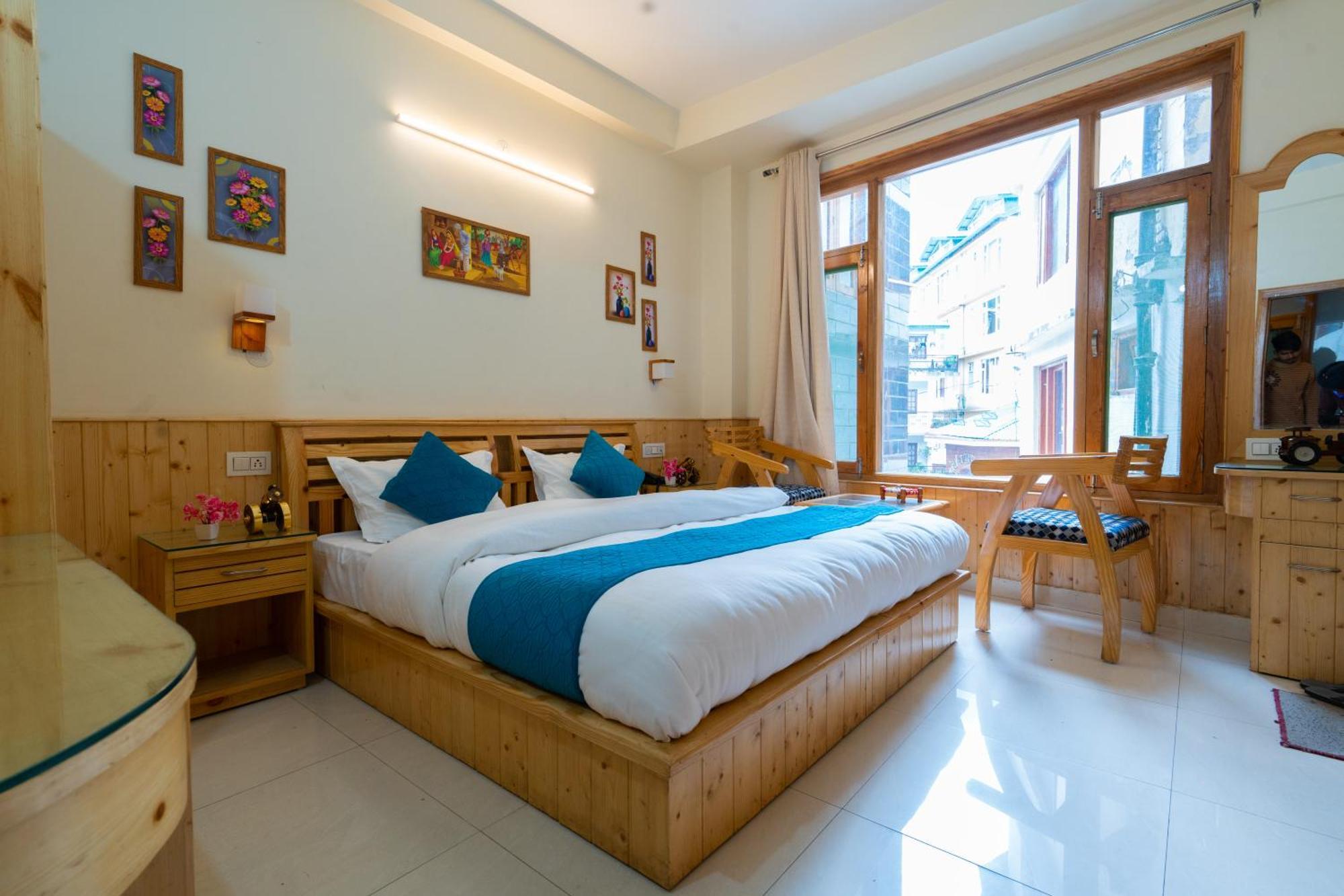 Hotel Noels *