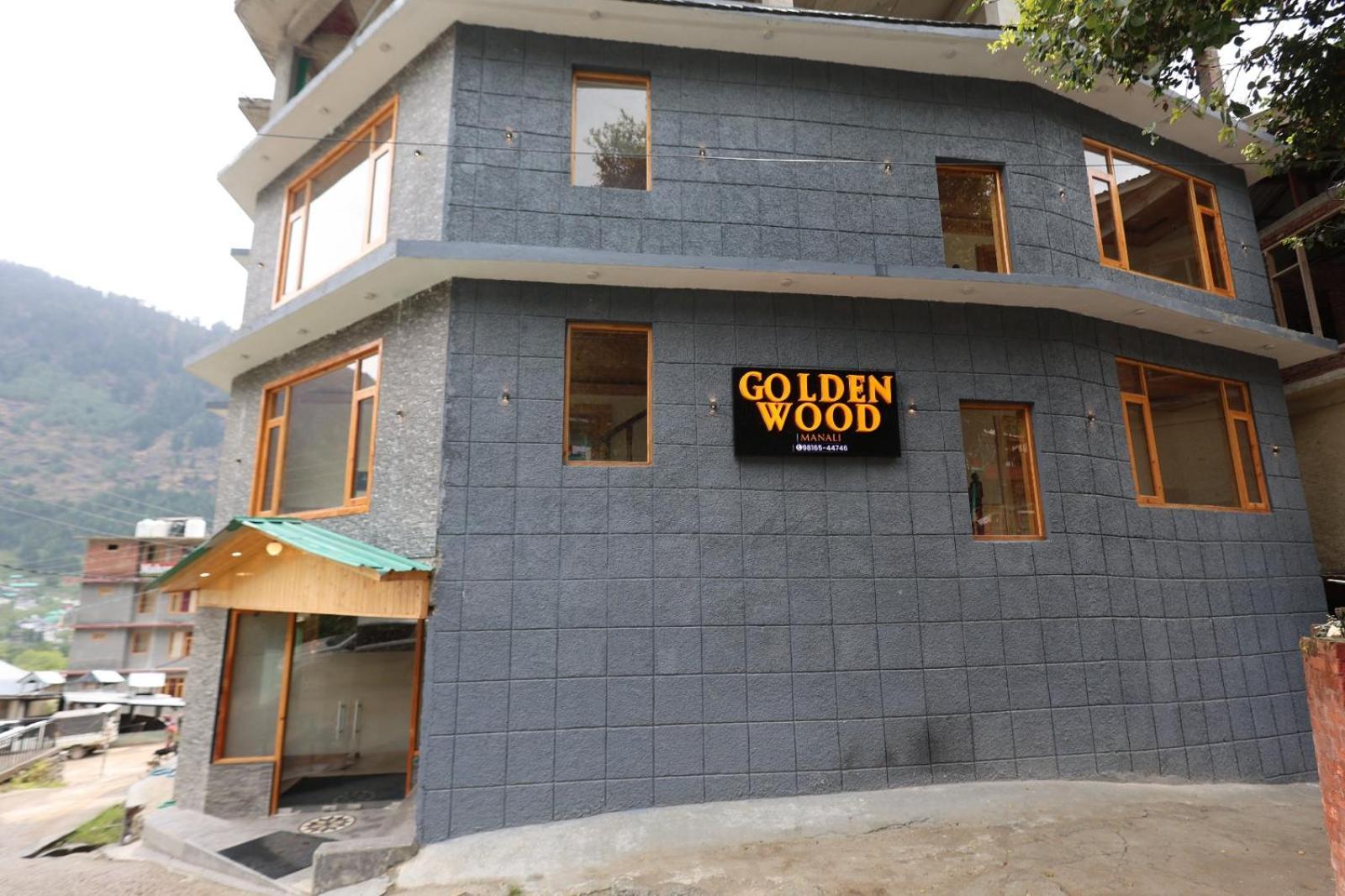 Calux Golden Woods Manali Hotel