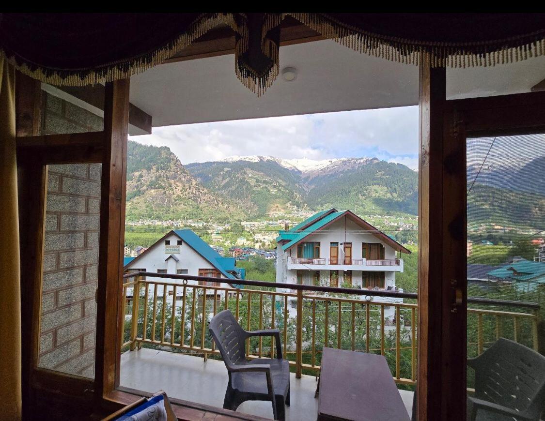 Sunrise Hotel Manali (Himachal Pradesh)