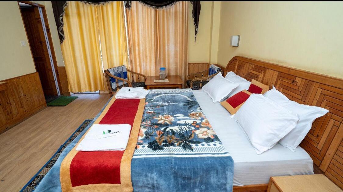 Sunrise Hotel