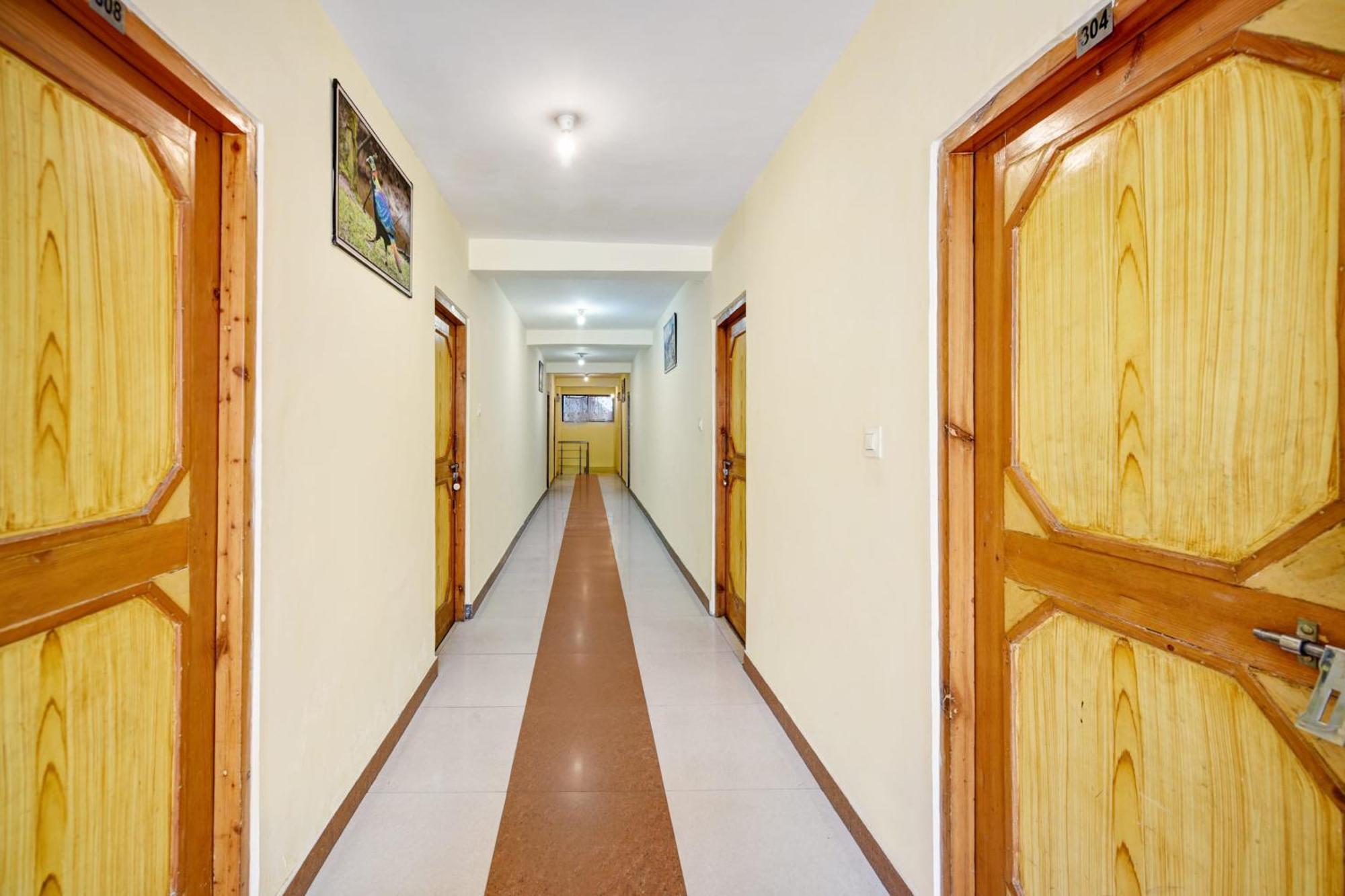 O Tridev Hotel 4*