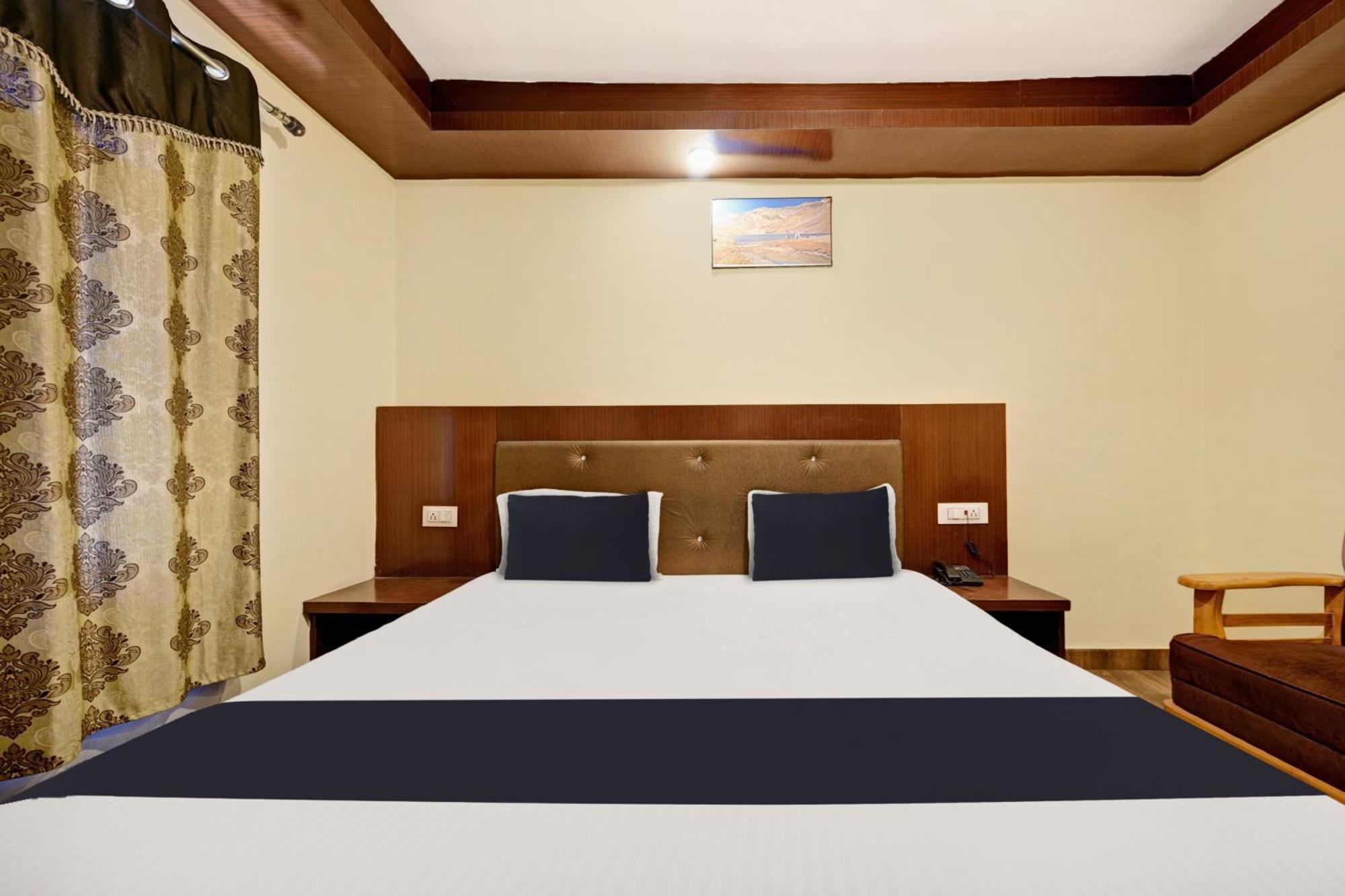 O Tridev Hotel 4*
