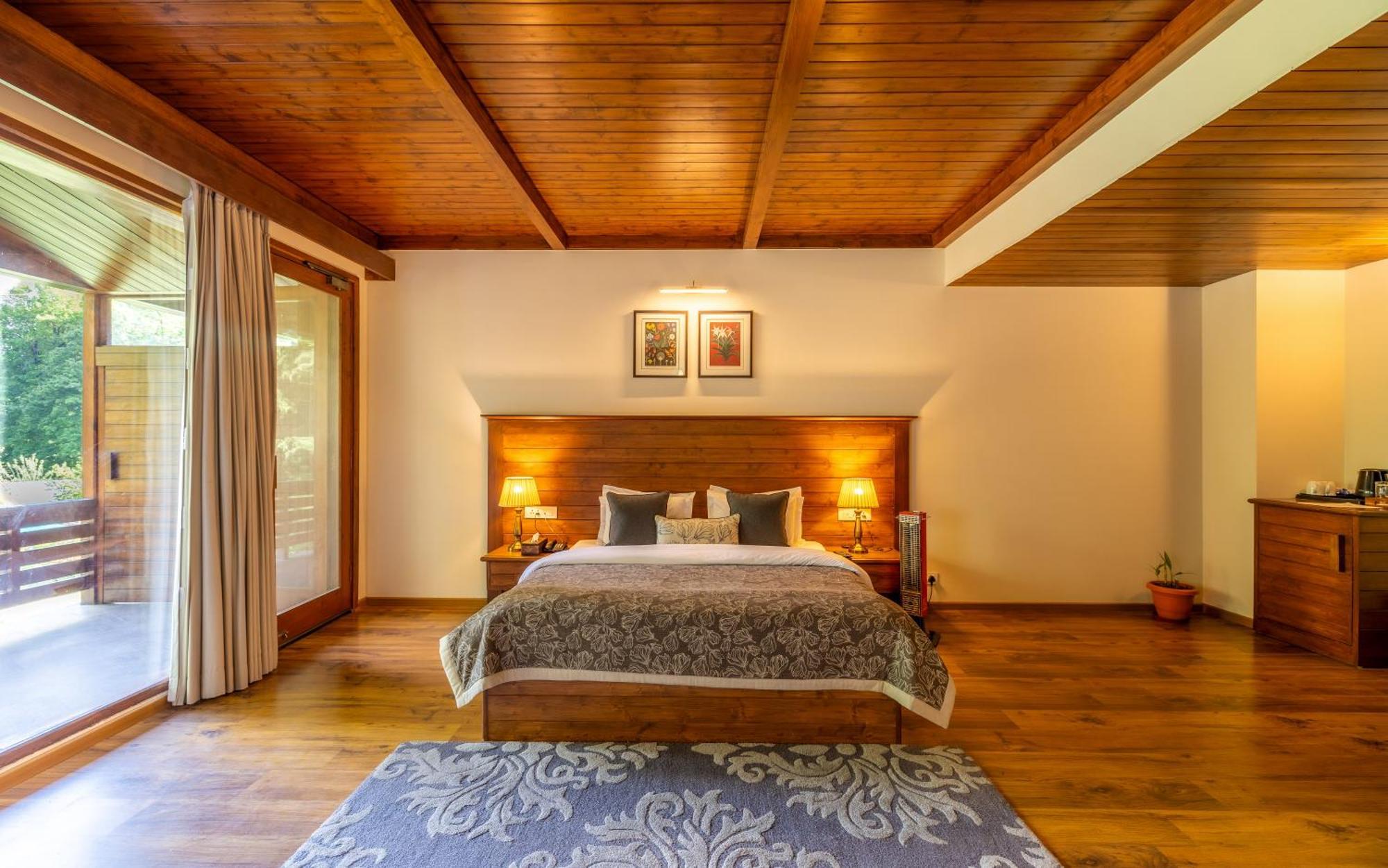Bedzzz Xclusiv Baikunth, By Leisure - 650 Meters From Hidimba Devi Temple Manali (Himachal Pradesh)