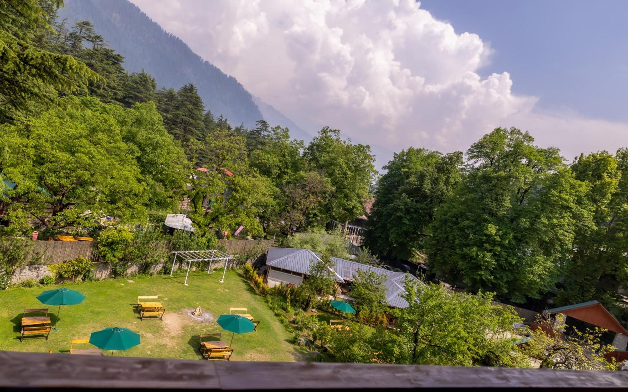 Bedzzz Xclusiv Baikunth, By Leisure - 650 Meters From Hidimba Devi Temple Hotel 3*