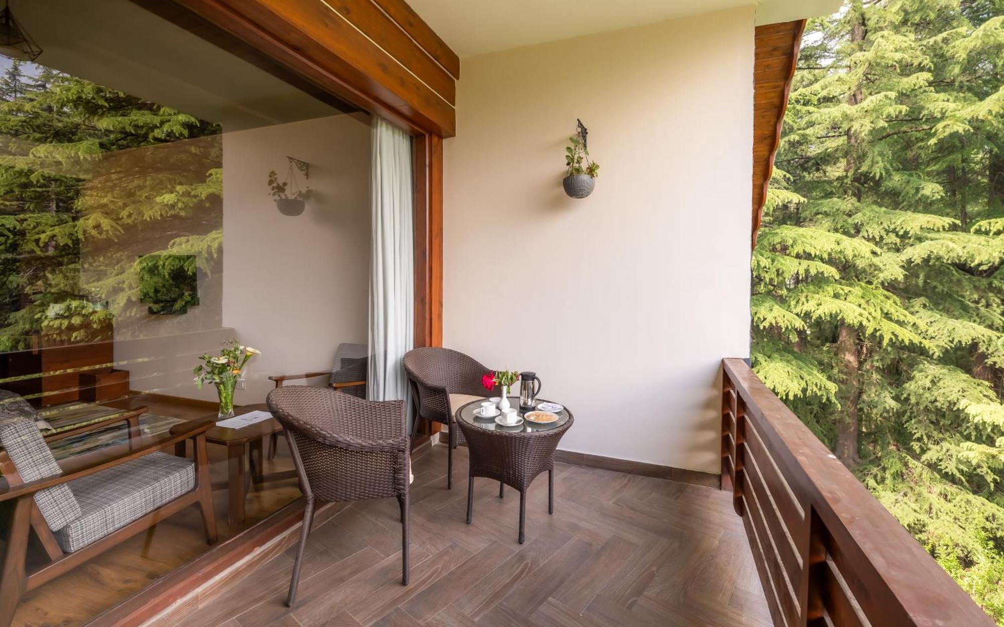 Hotel Bedzzz Xclusiv Baikunth, By Leisure - 650 Meters From Hidimba Devi Temple