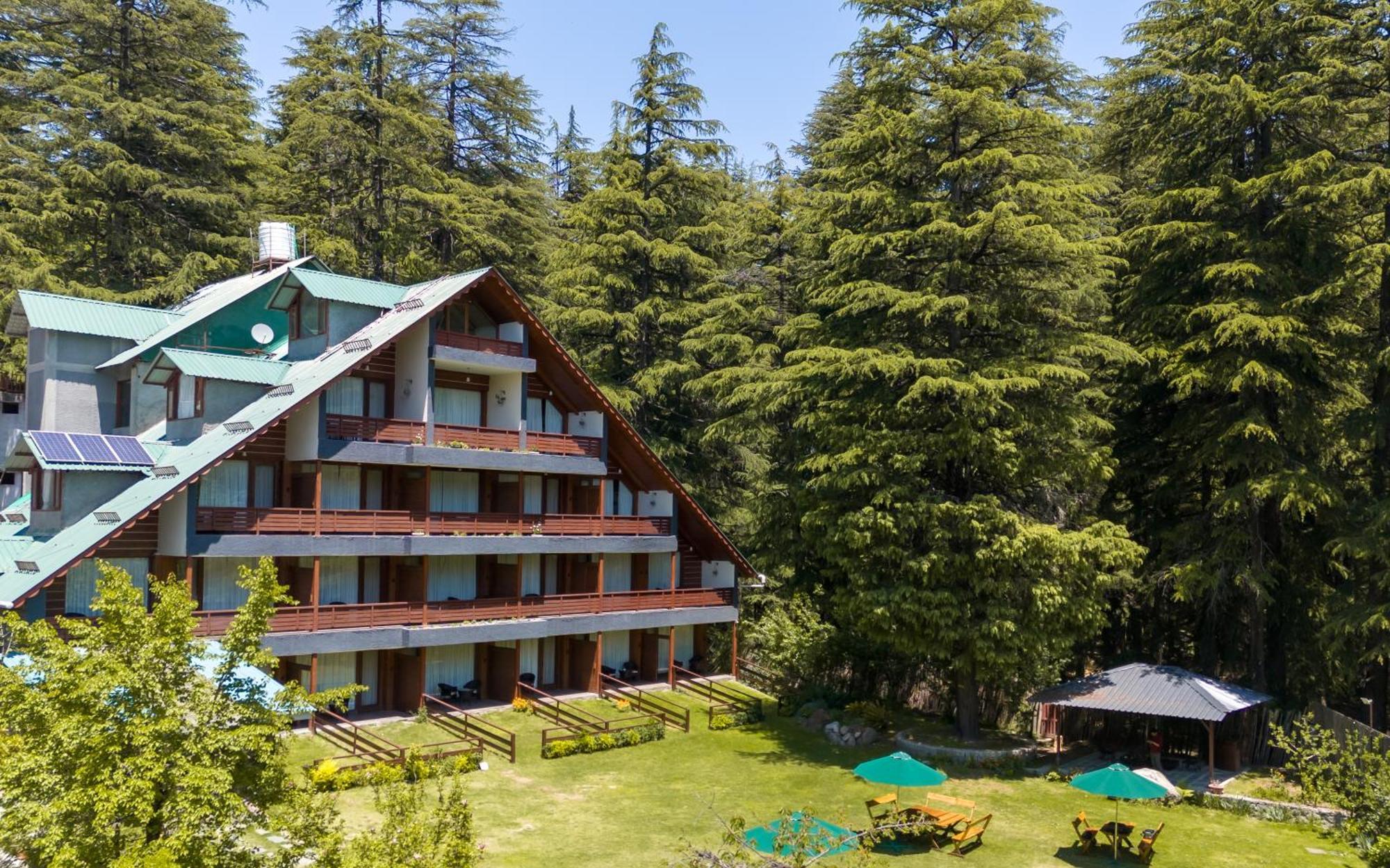 Hotel Bedzzz Xclusiv Baikunth, By Leisure - 650 Meters From Hidimba Devi Temple 3*