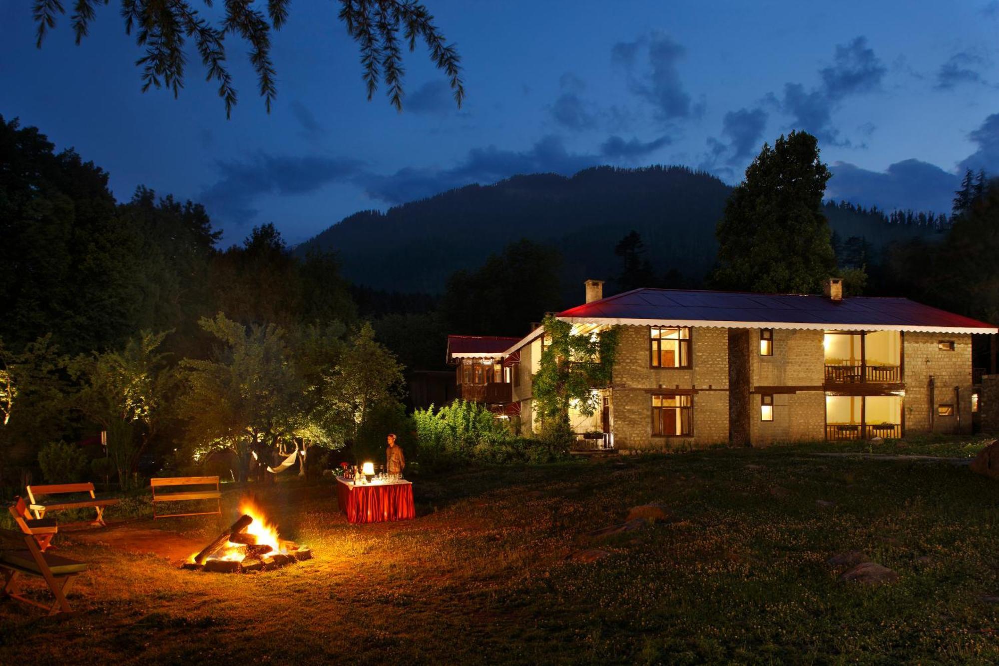 Bedzzz Xclusiv Baikunth, By Leisure - 650 Meters From Hidimba Devi Temple 3*