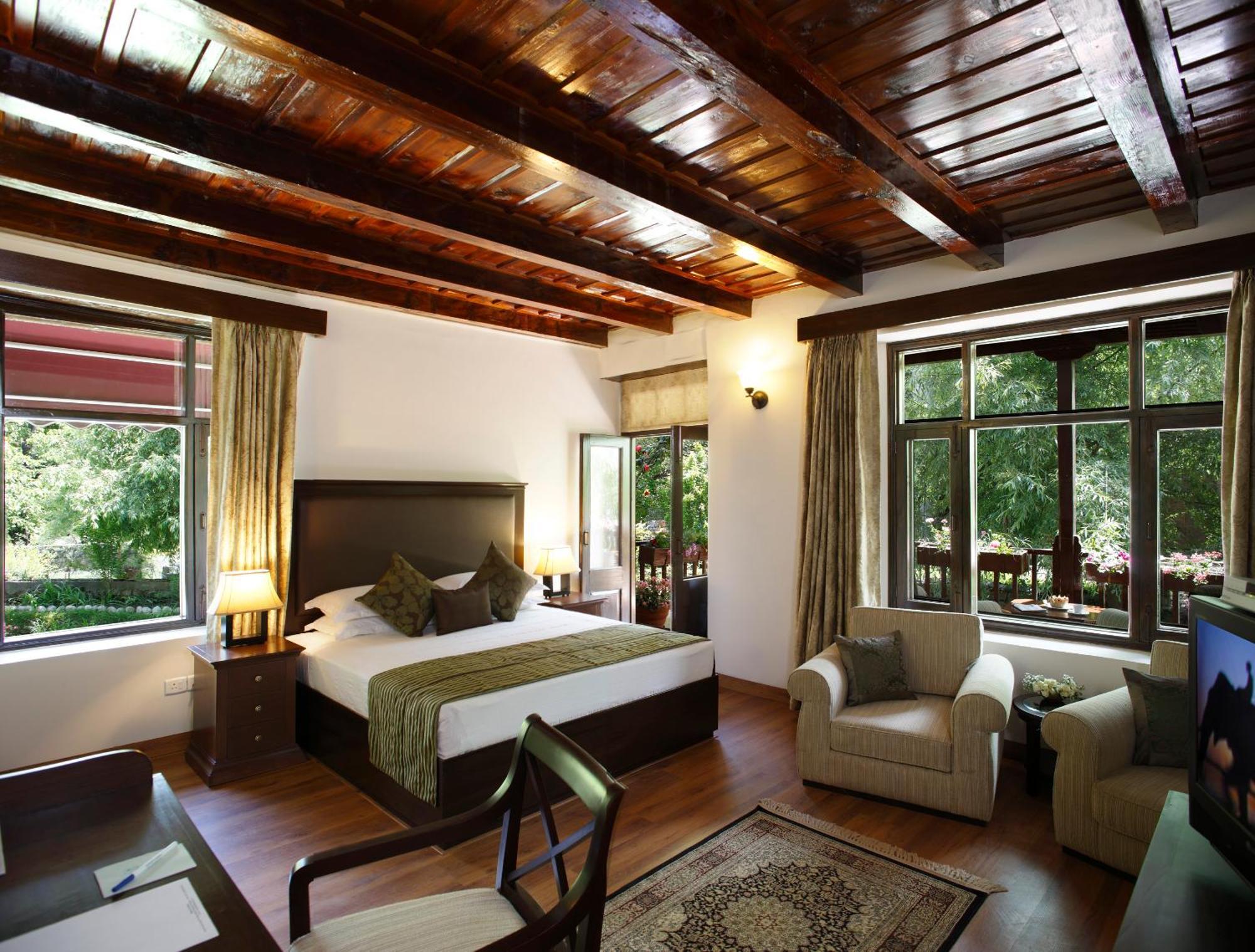 Bedzzz Xclusiv Baikunth, By Leisure - 650 Meters From Hidimba Devi Temple