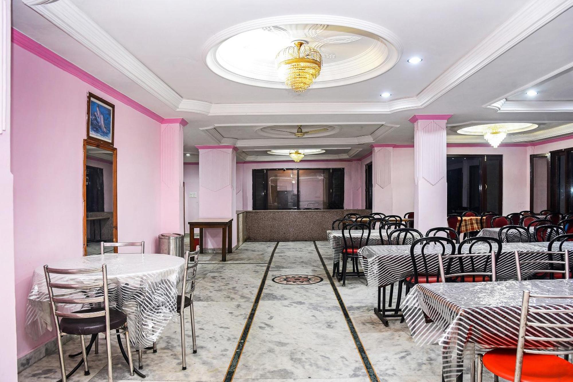 Hotel O Sukhsagar 3*