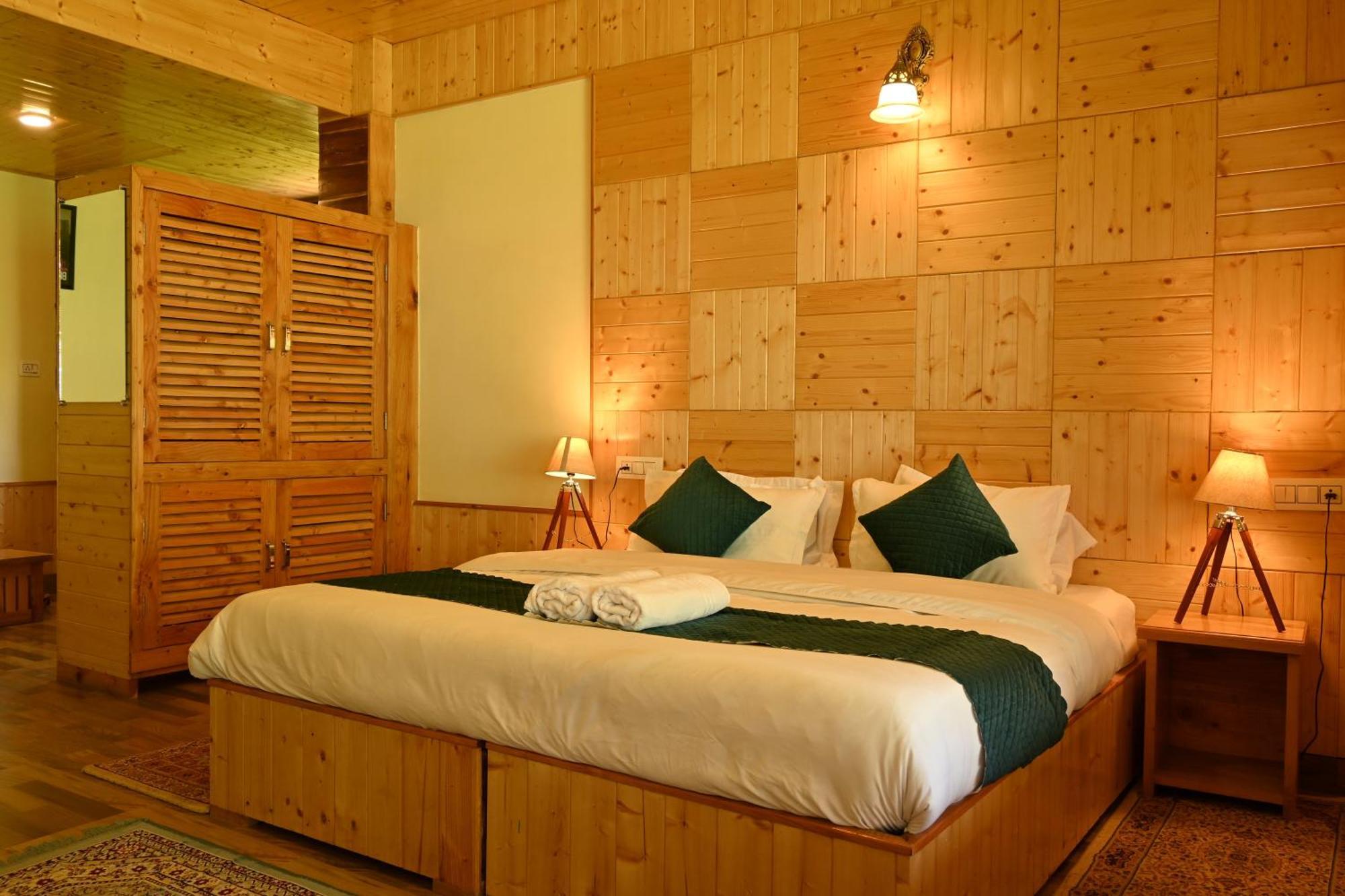 Cascade Mountain Retreat Bed & Breakfast 3*
