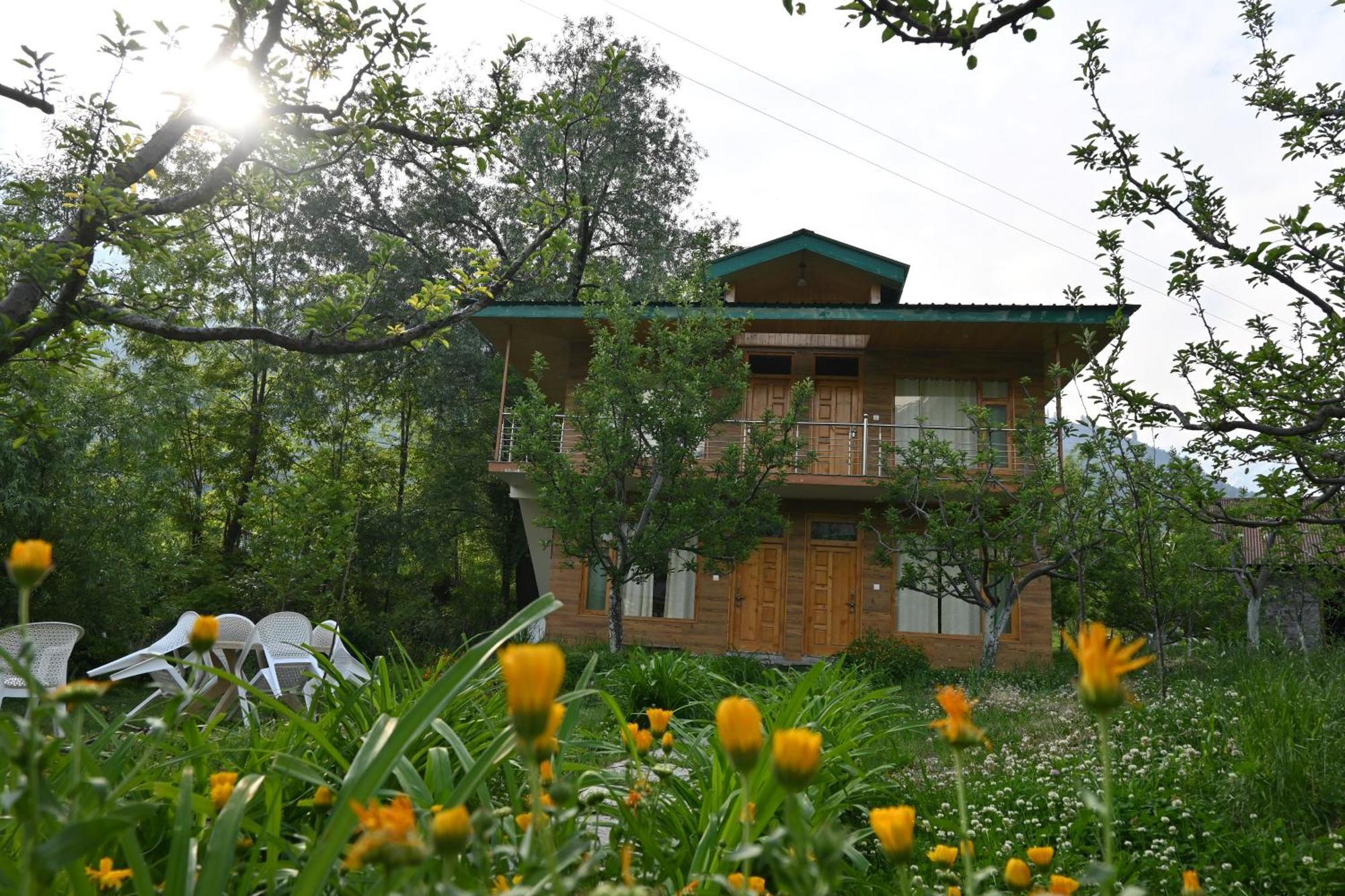 Cascade Mountain Retreat Bed & Breakfast