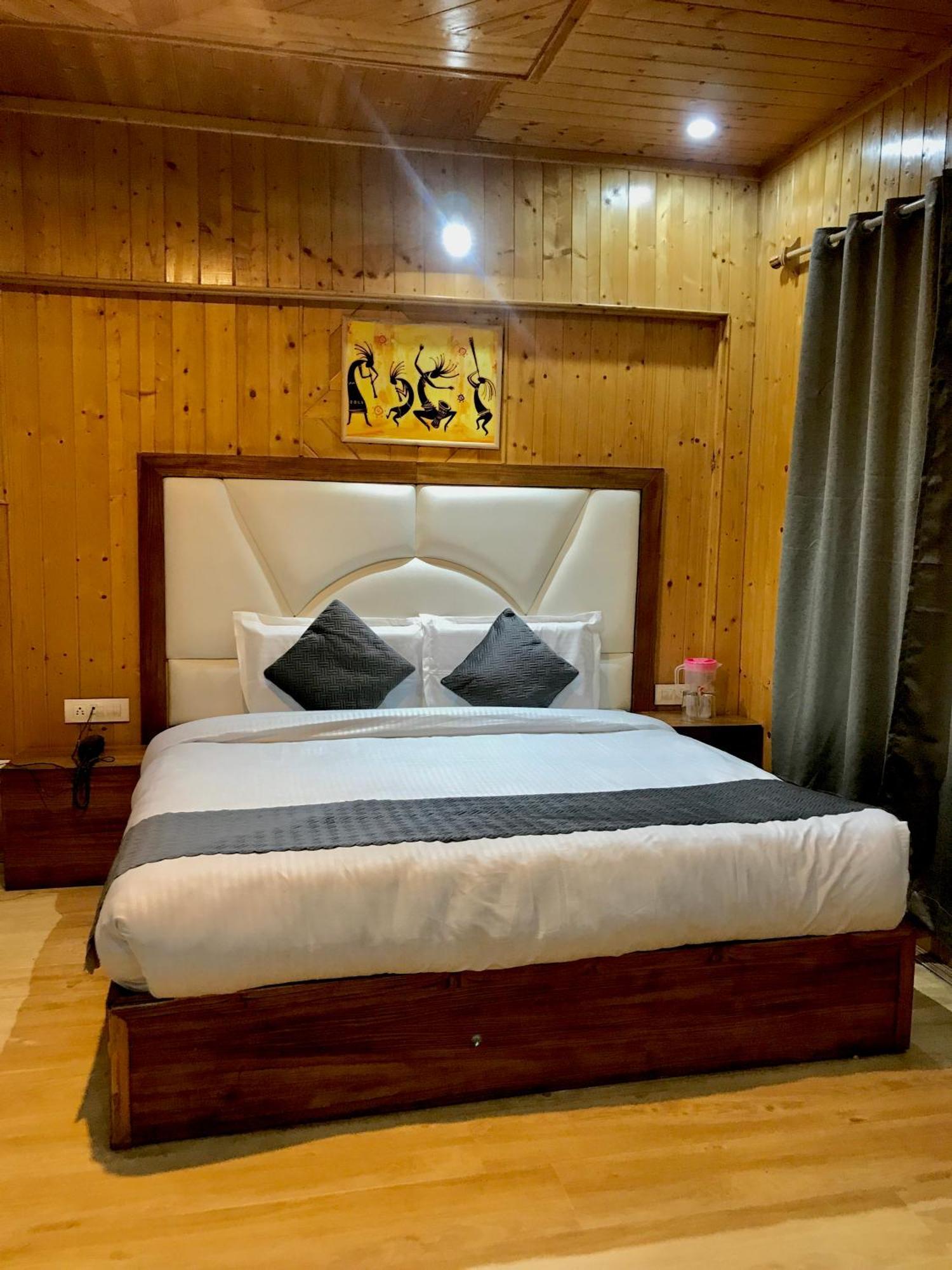 The Avenue , A River Side 3* Manali (Himachal Pradesh)