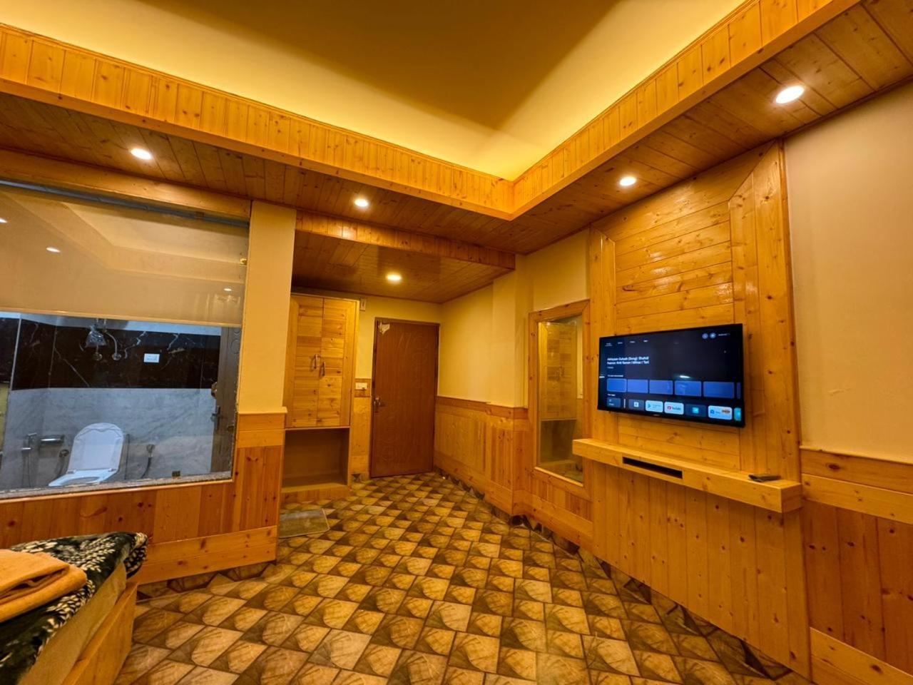 Whistling Wood By Sky Group Hotel