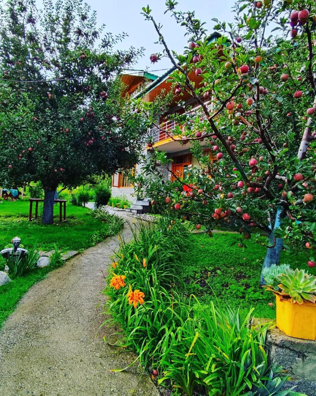 Cascade Mountain Retreat