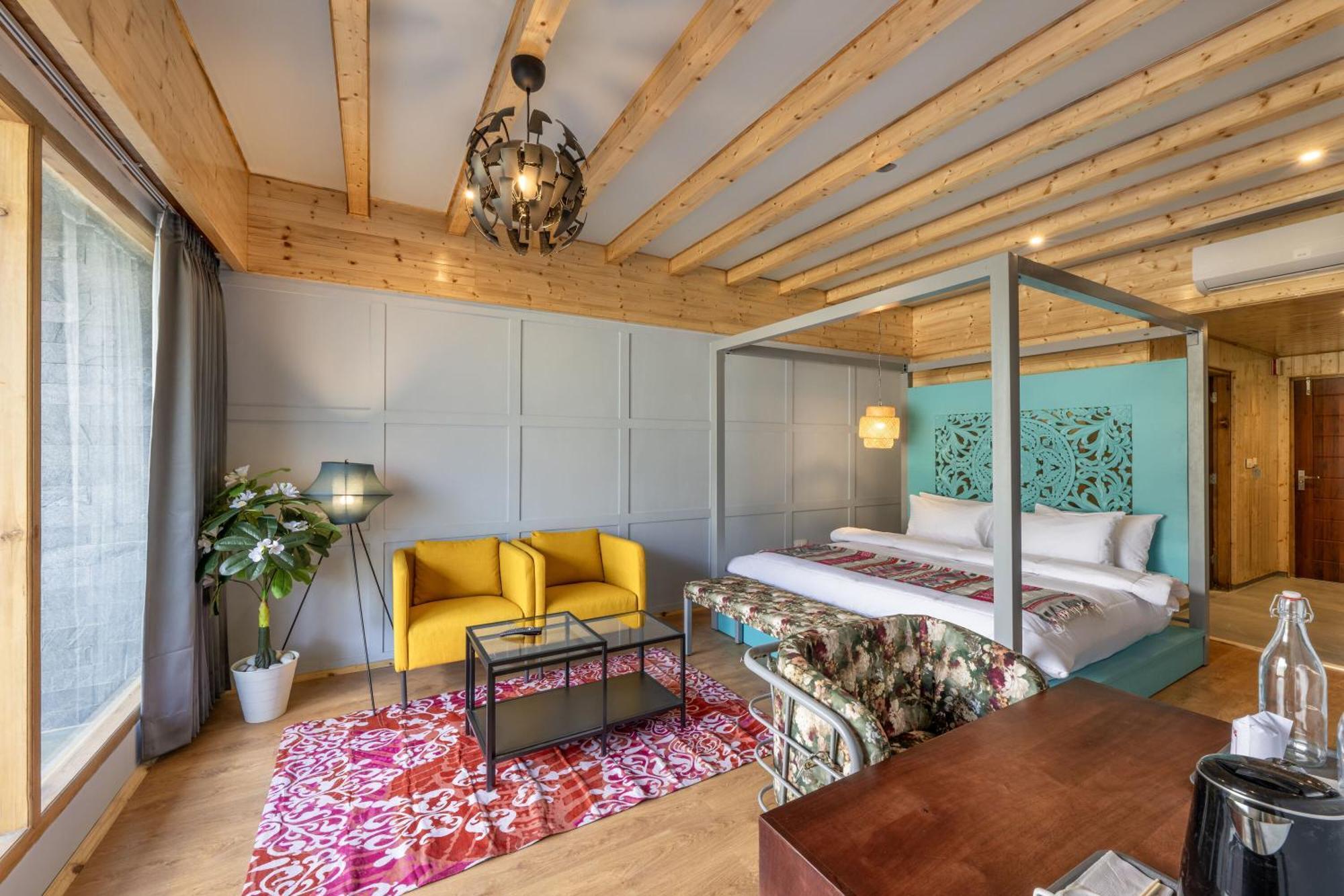 Echor Himalayan Heights Luxe Hotel