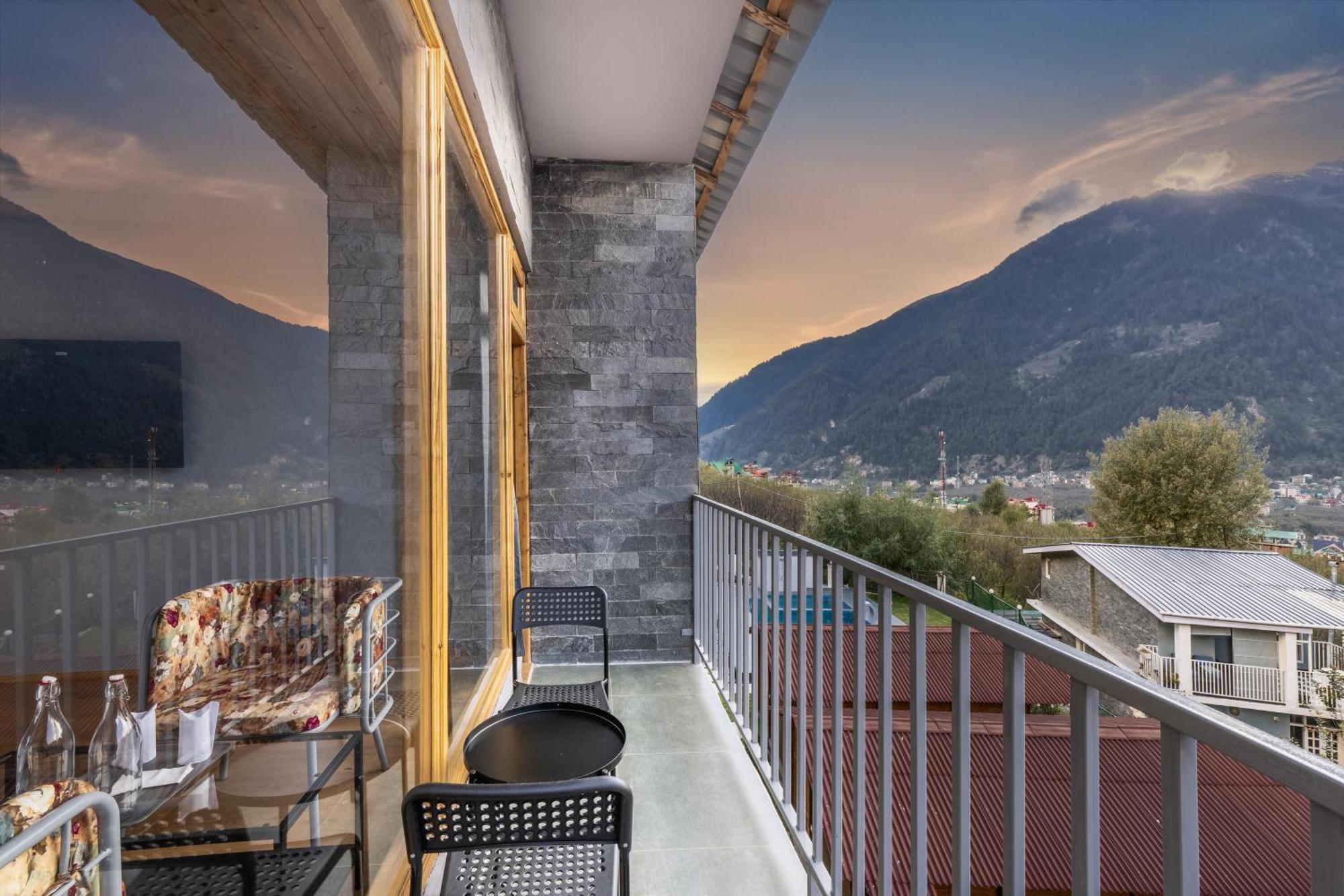 Echor Himalayan Heights Luxe Hotel 4*
