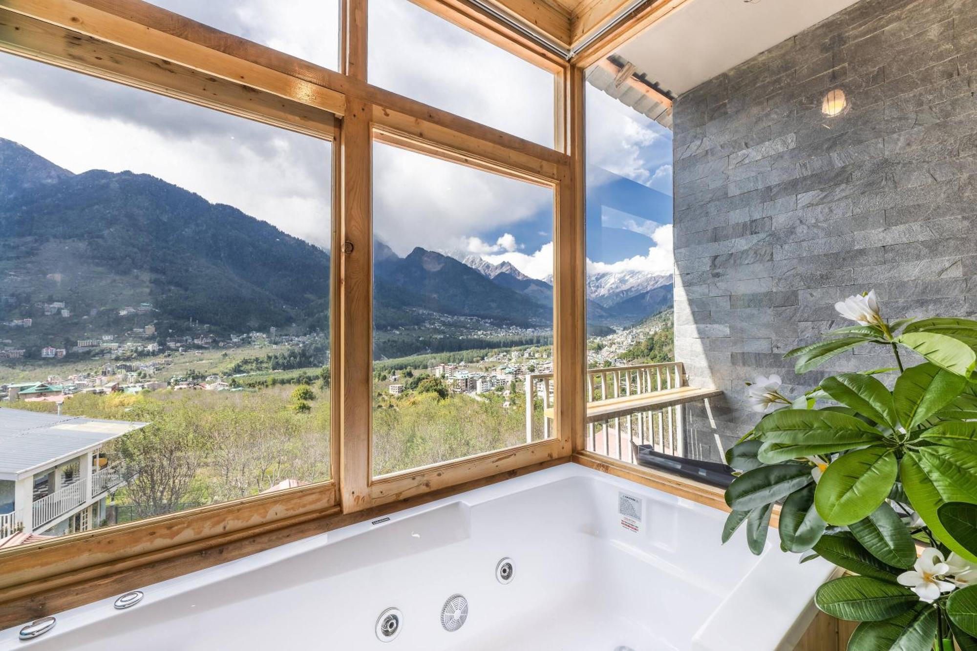 Echor Himalayan Heights Luxe 4* Manali (Himachal Pradesh)
