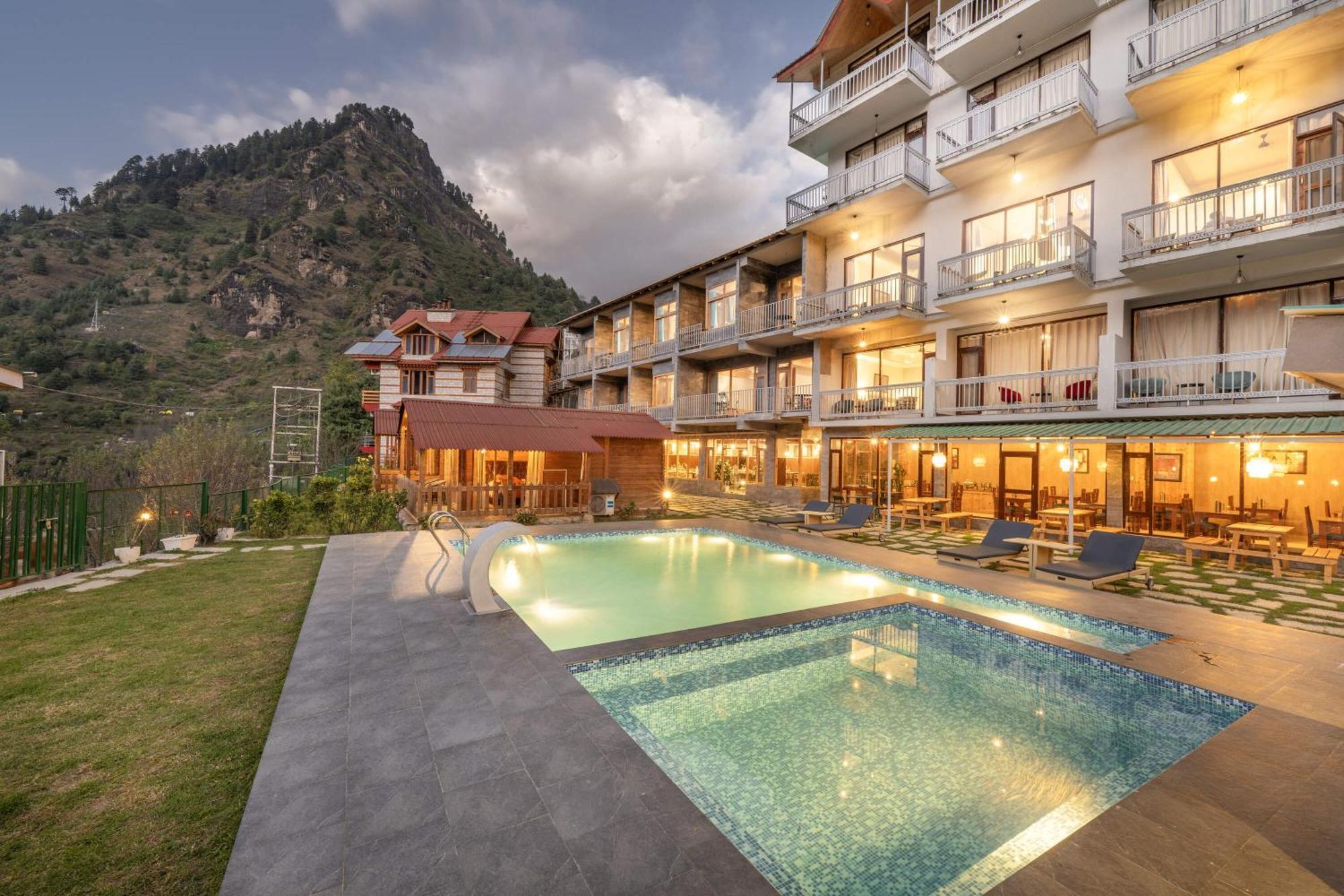 Echor Himalayan Heights Luxe Hotel