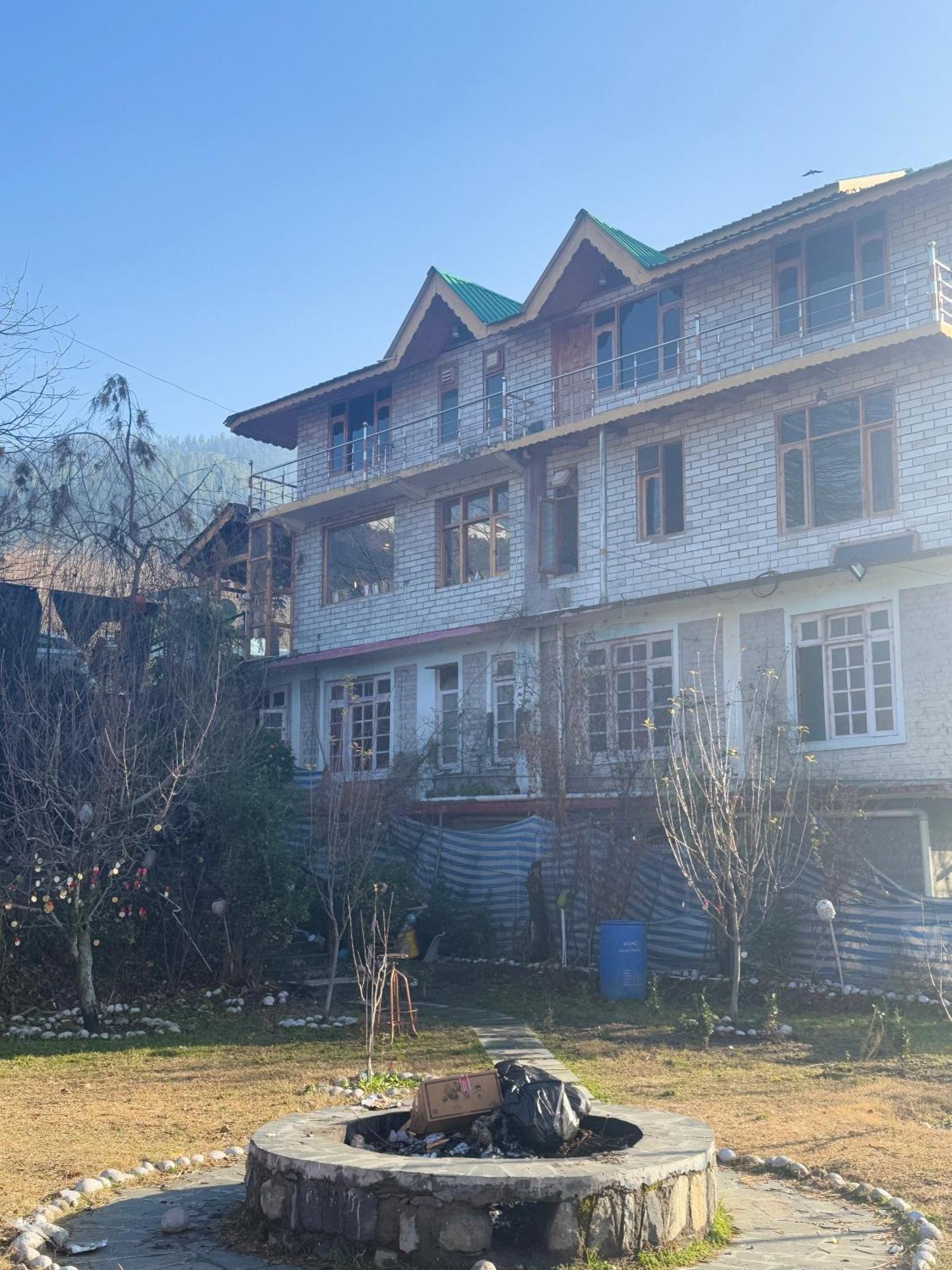 Homestay The Aesthetic Nest Manali (Himachal Pradesh)