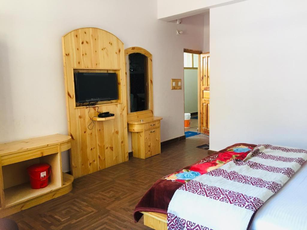 Corner Retreat *