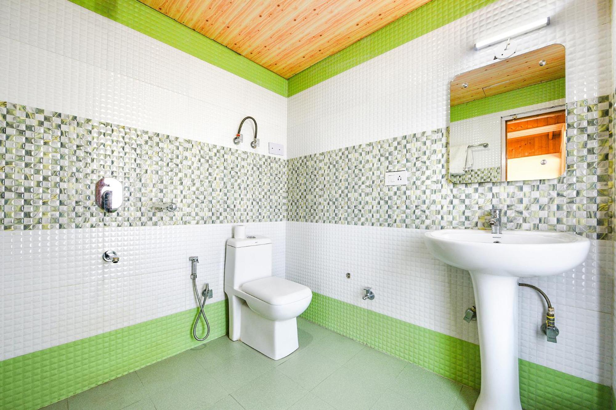 Fabhotel Anant Meadows