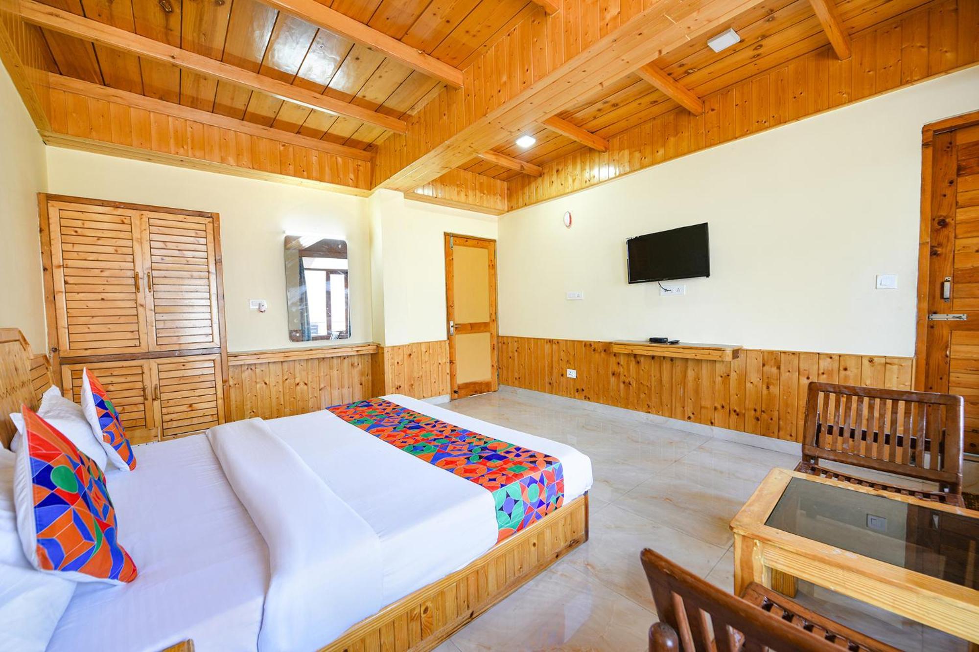Fabhotel Anant Meadows Hotel 4*