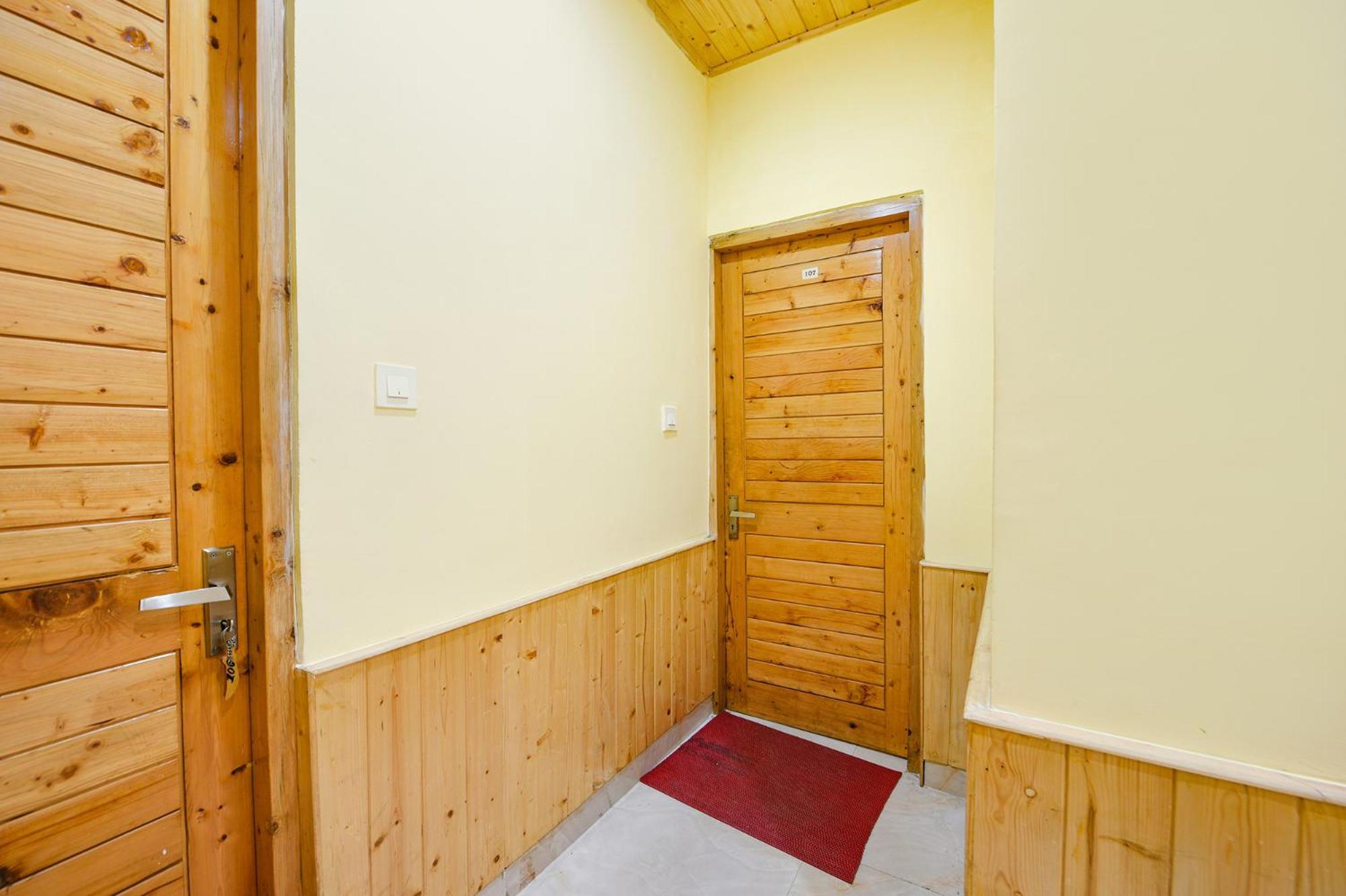 Hotel Fabhotel Anant Meadows Manali (Himachal Pradesh)