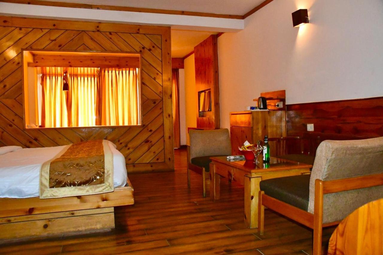 The Whispering And Bar 3* Manali (Himachal Pradesh)