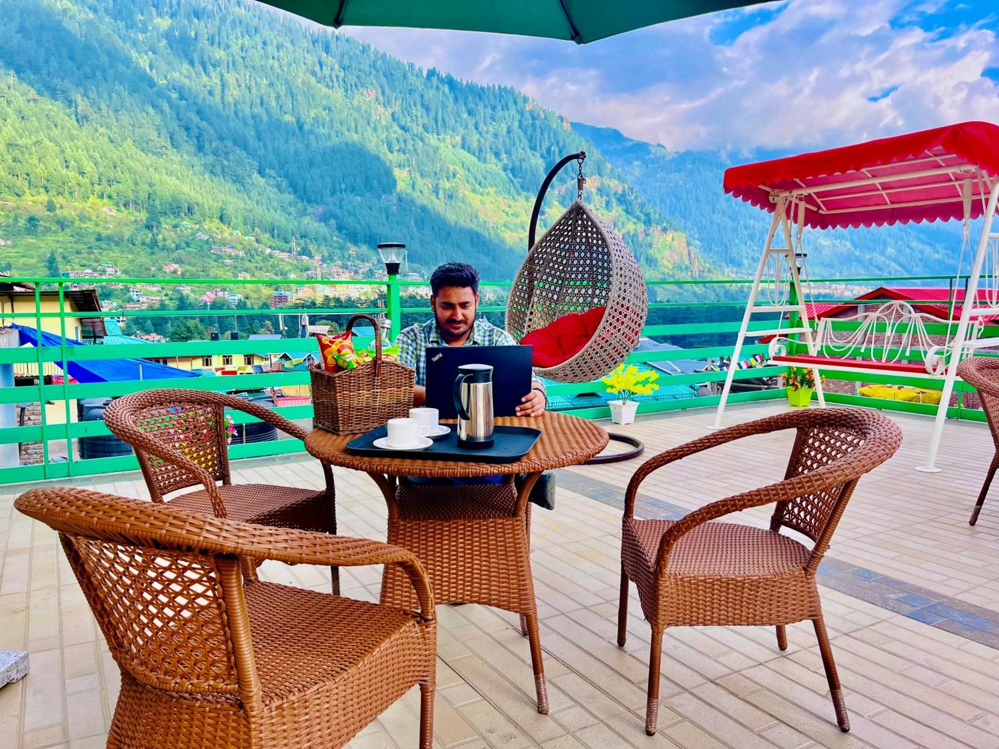 Hotel The Vista Legacy Resort, - #near Mall Road #centrally Heated & Air Cooled #big Parking #best Selling #premium #luxury Collection #open Terrace #lift #playing Zone #property Of The Year
