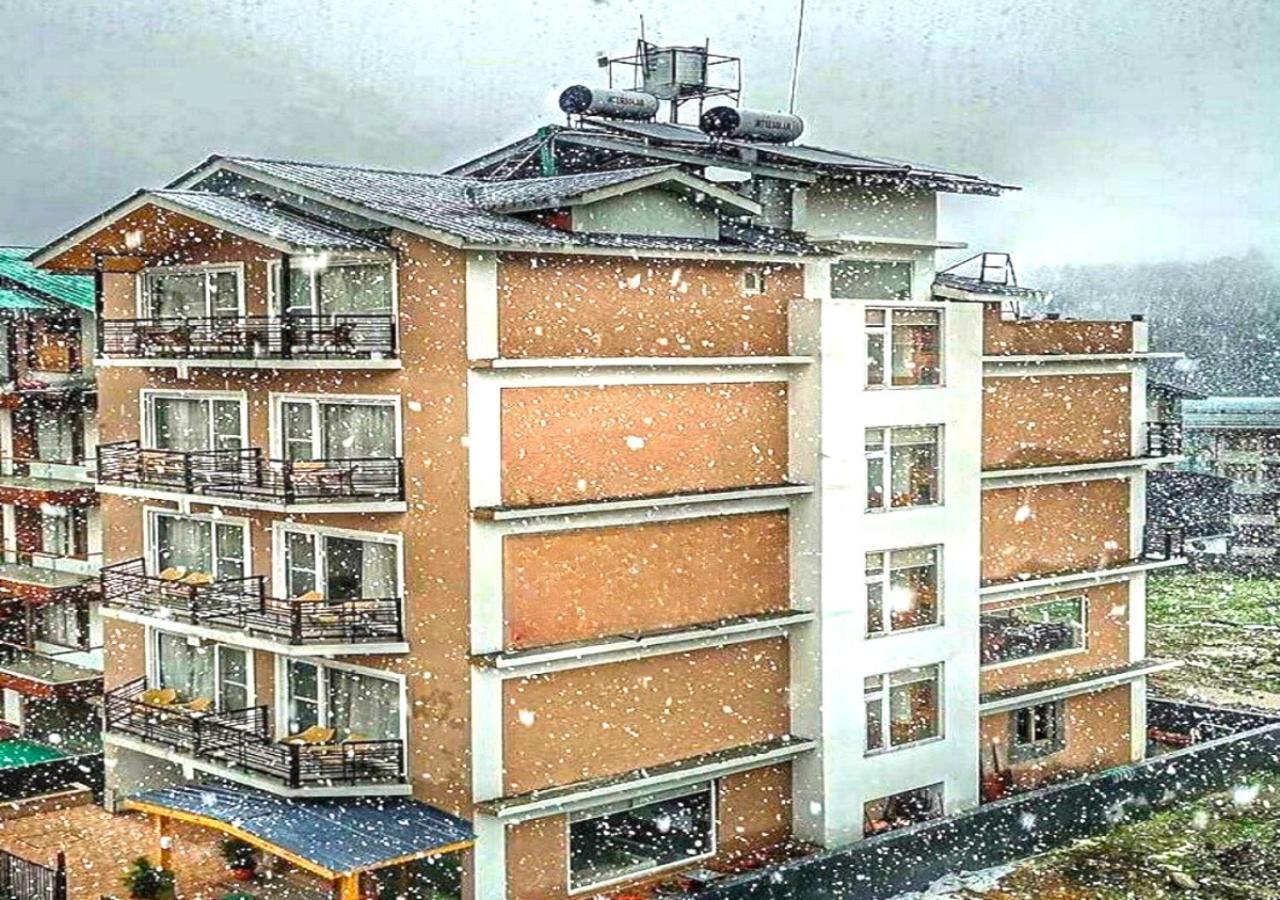 Simsa Heights 4*