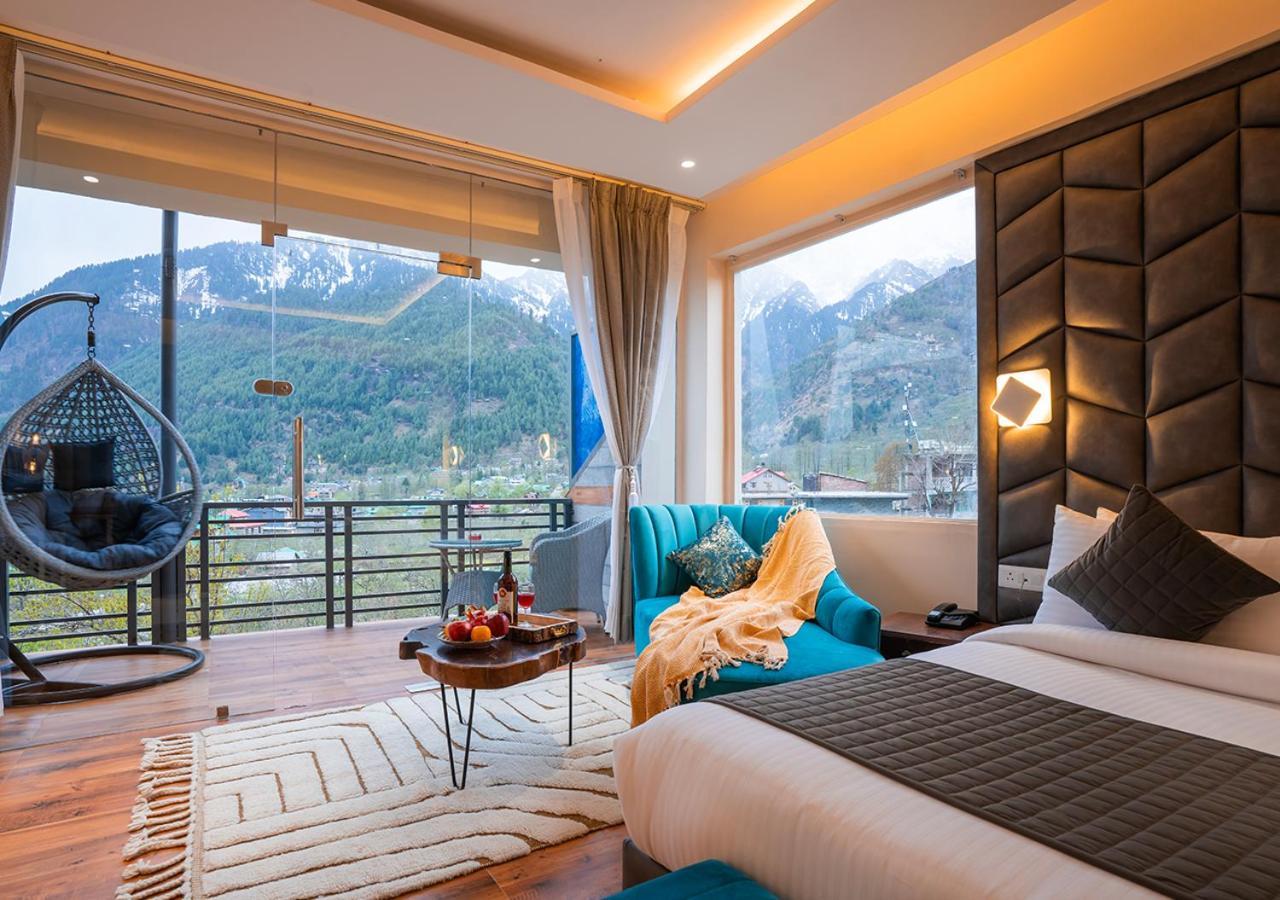 Moustache Hostel Manali (Himachal Pradesh)