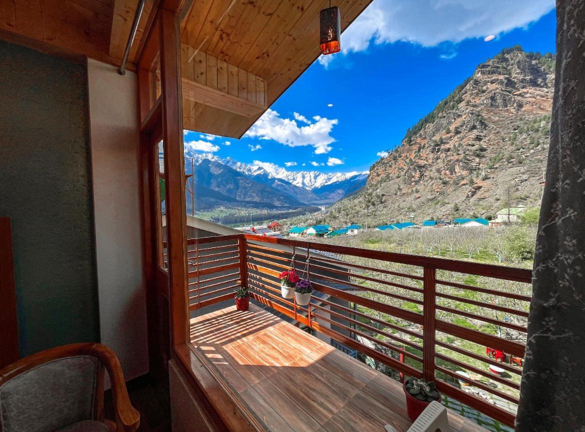 The Sunset Haven Manali (Himachal Pradesh)
