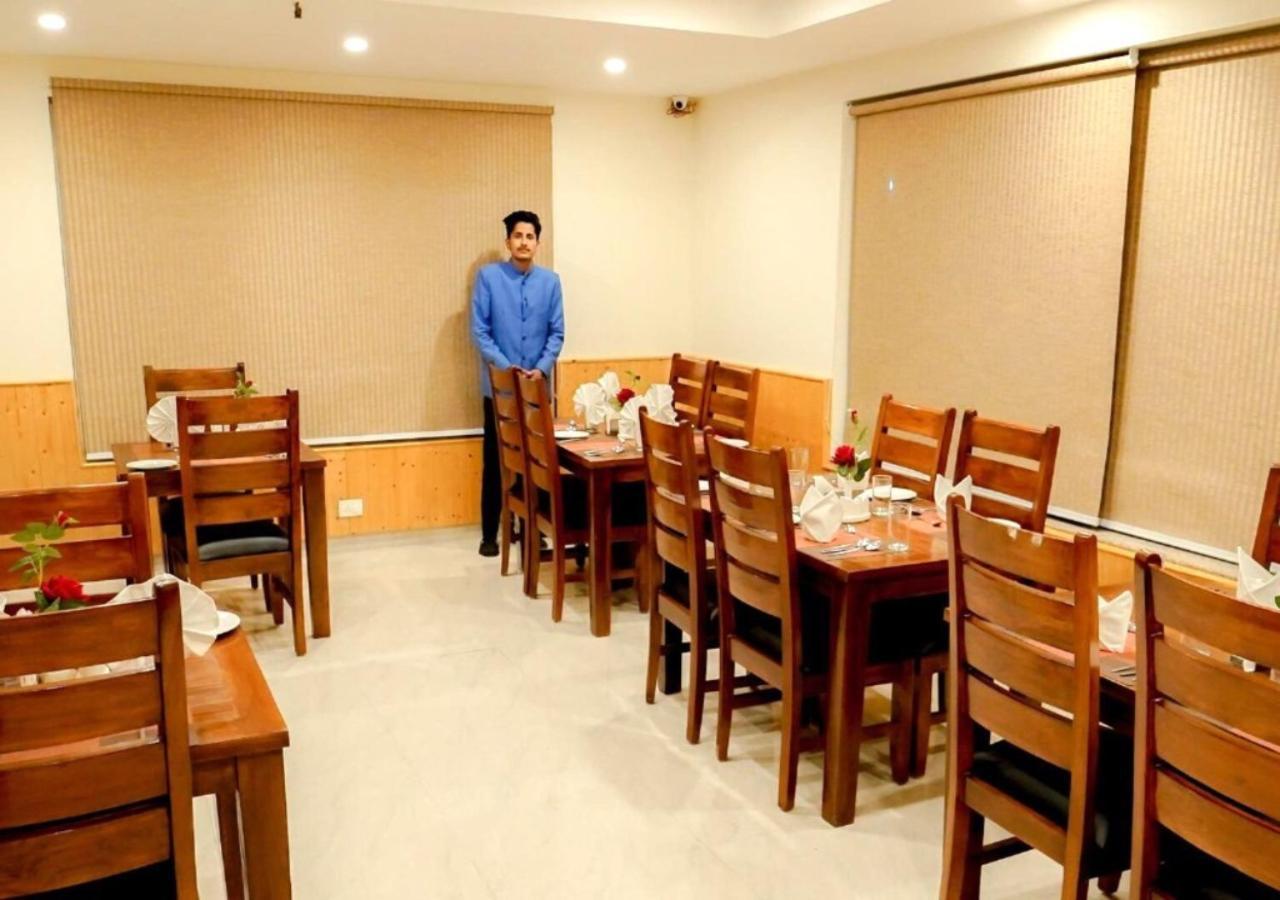 Hotel Simsa Heights Manali (Himachal Pradesh)
