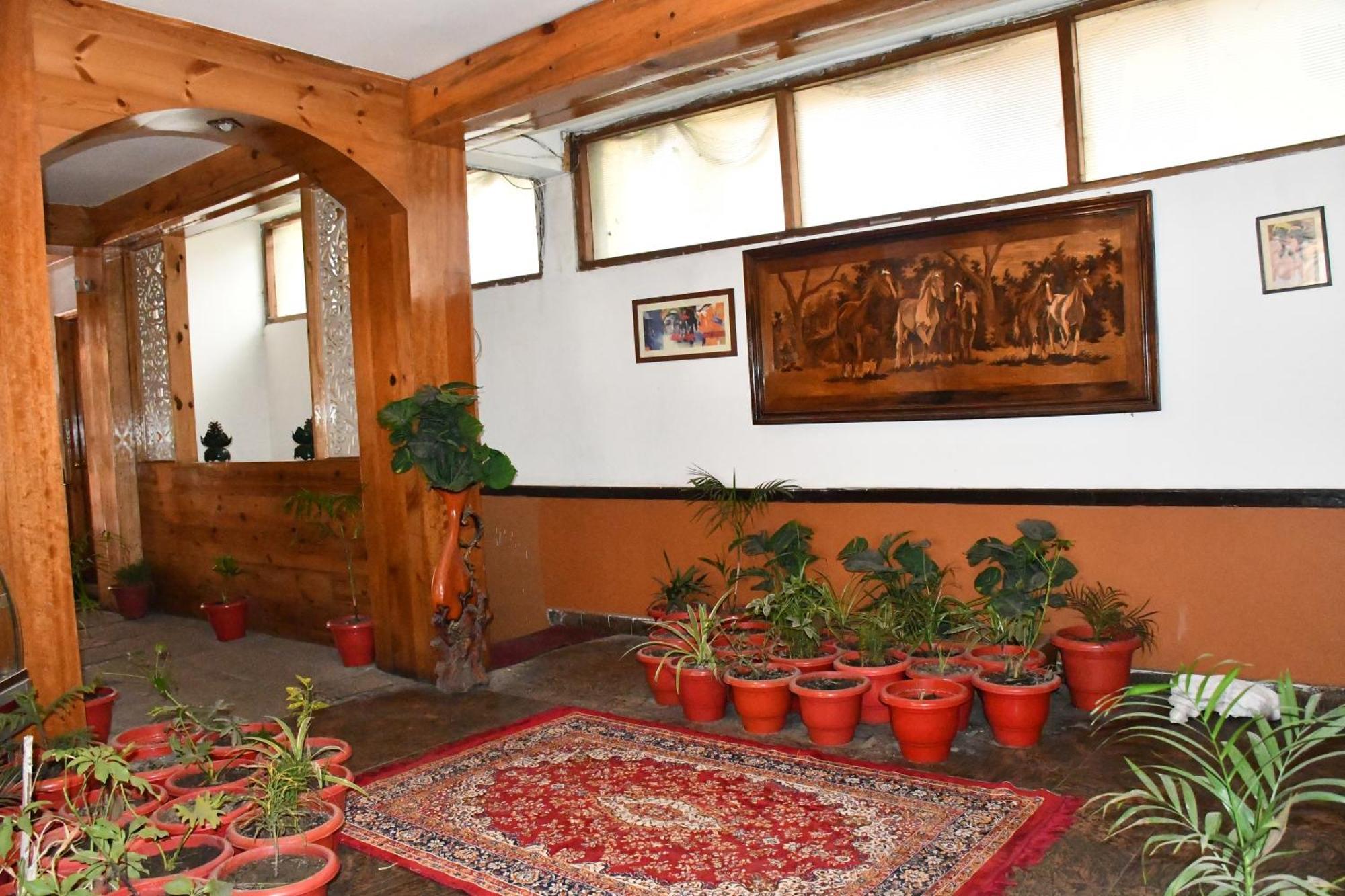The Whispering And Bar Manali (Himachal Pradesh)