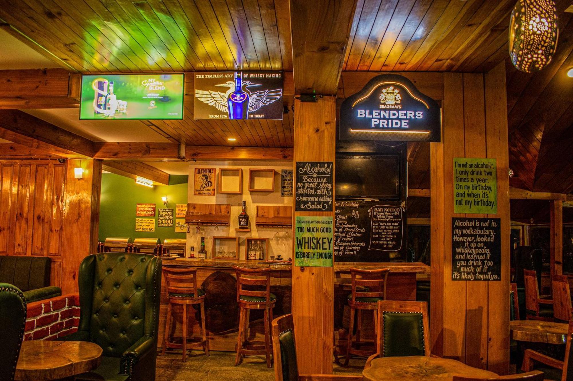 Hotel The Whispering And Bar Manali (Himachal Pradesh)