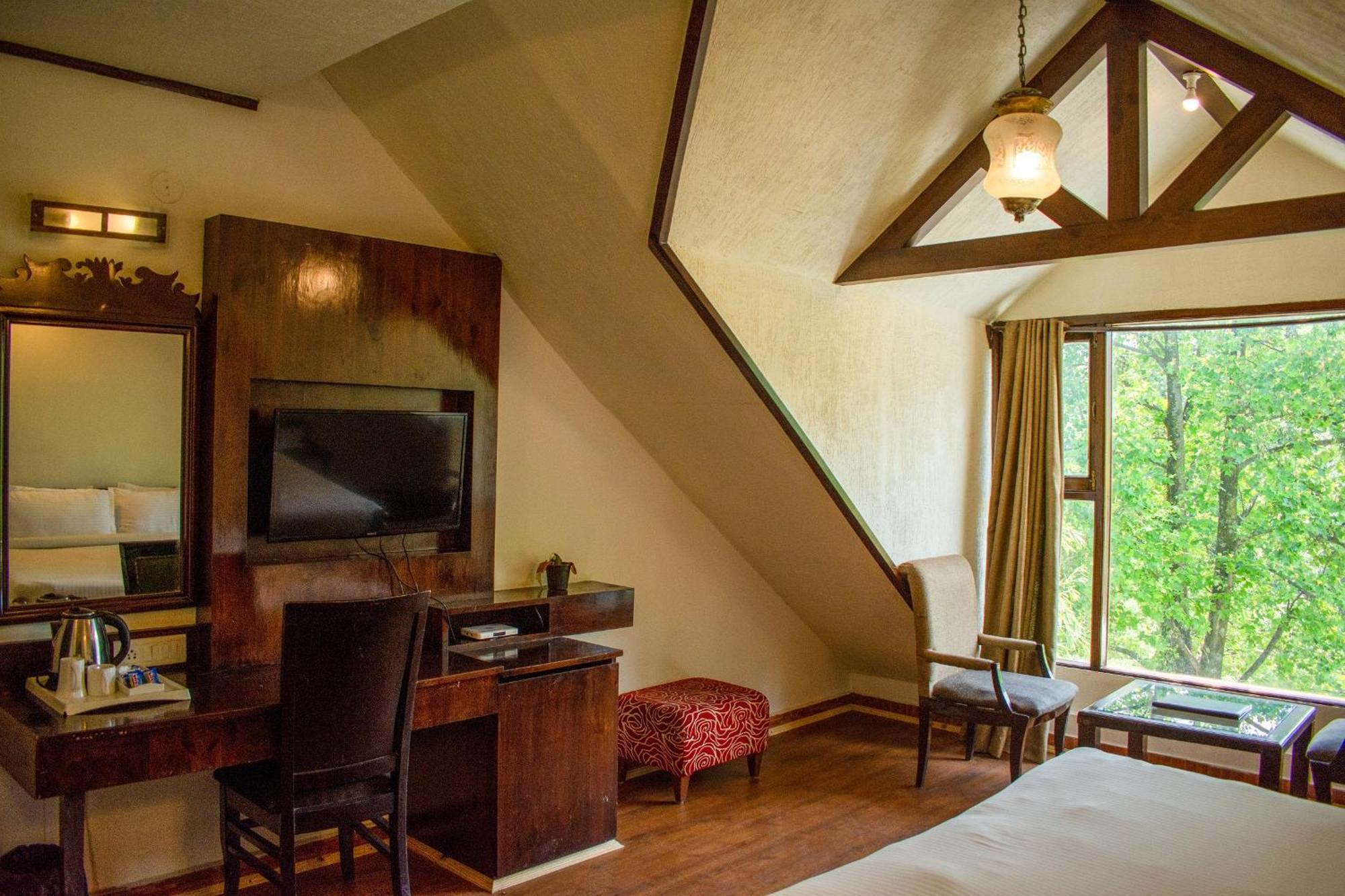 The Whispering And Bar Manali (Himachal Pradesh)