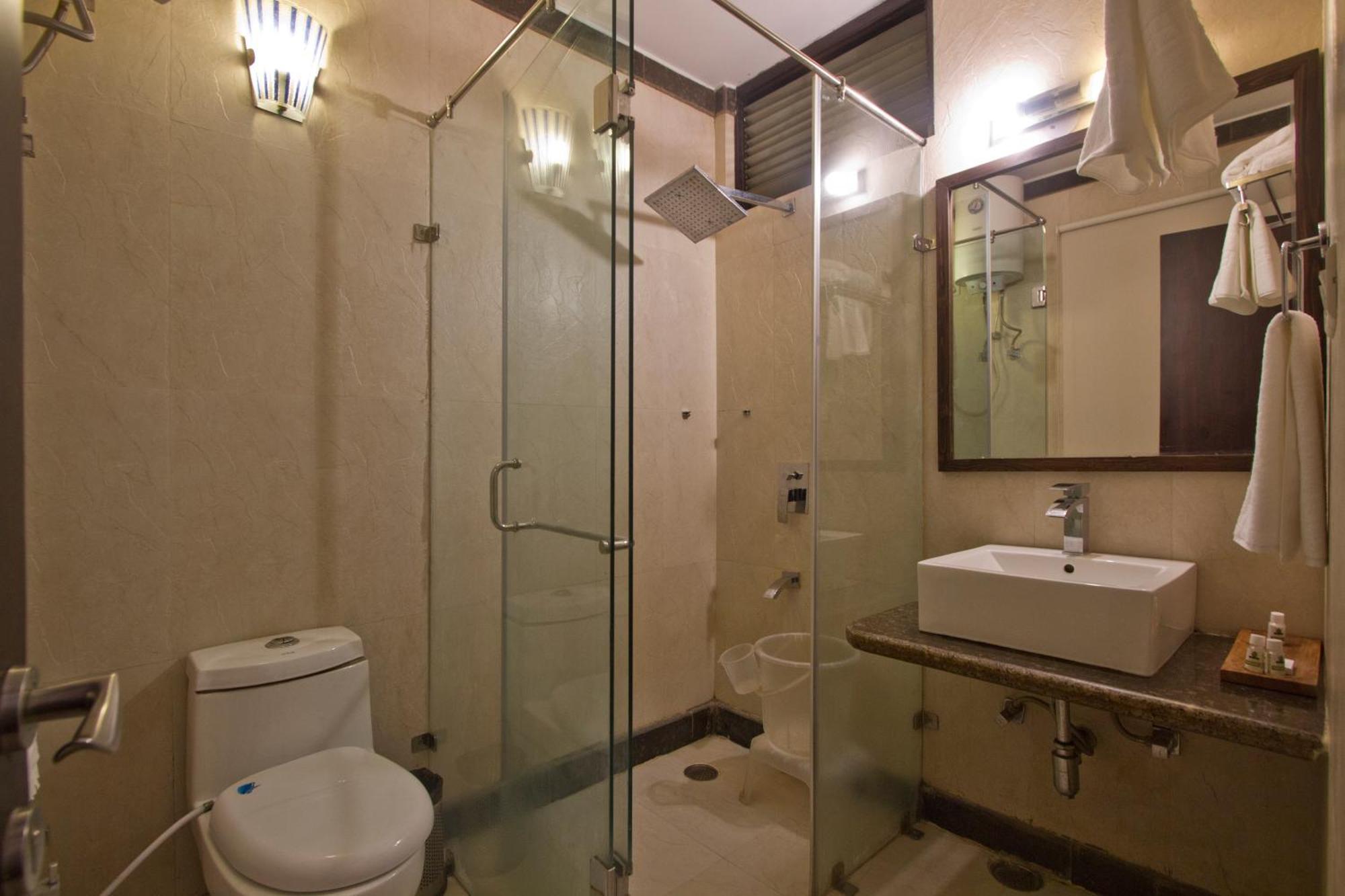 The Whispering And Bar 3* Manali (Himachal Pradesh)