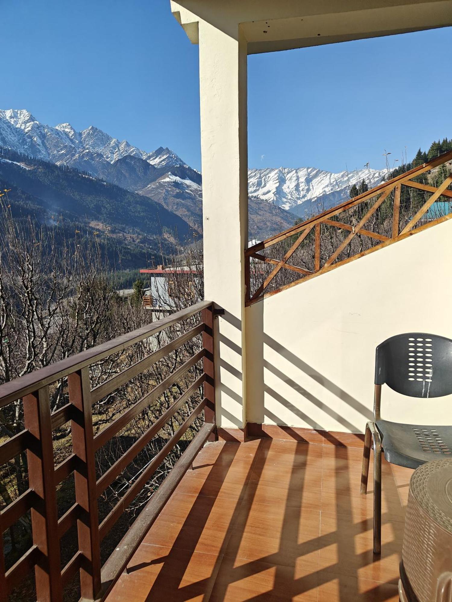 Winter Soul Hotel Manali (Himachal Pradesh)