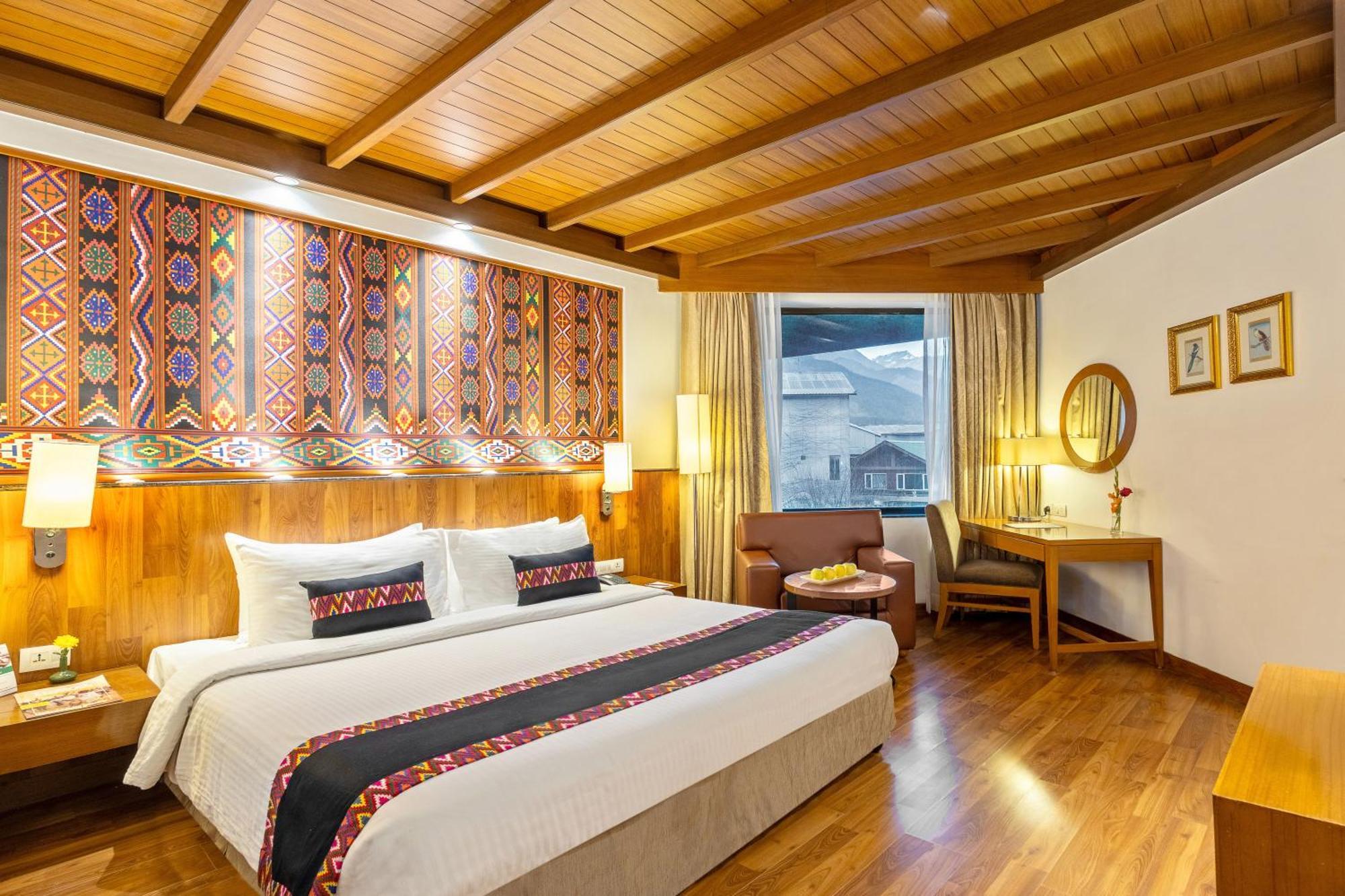 Sterling 4* Manali (Himachal Pradesh)