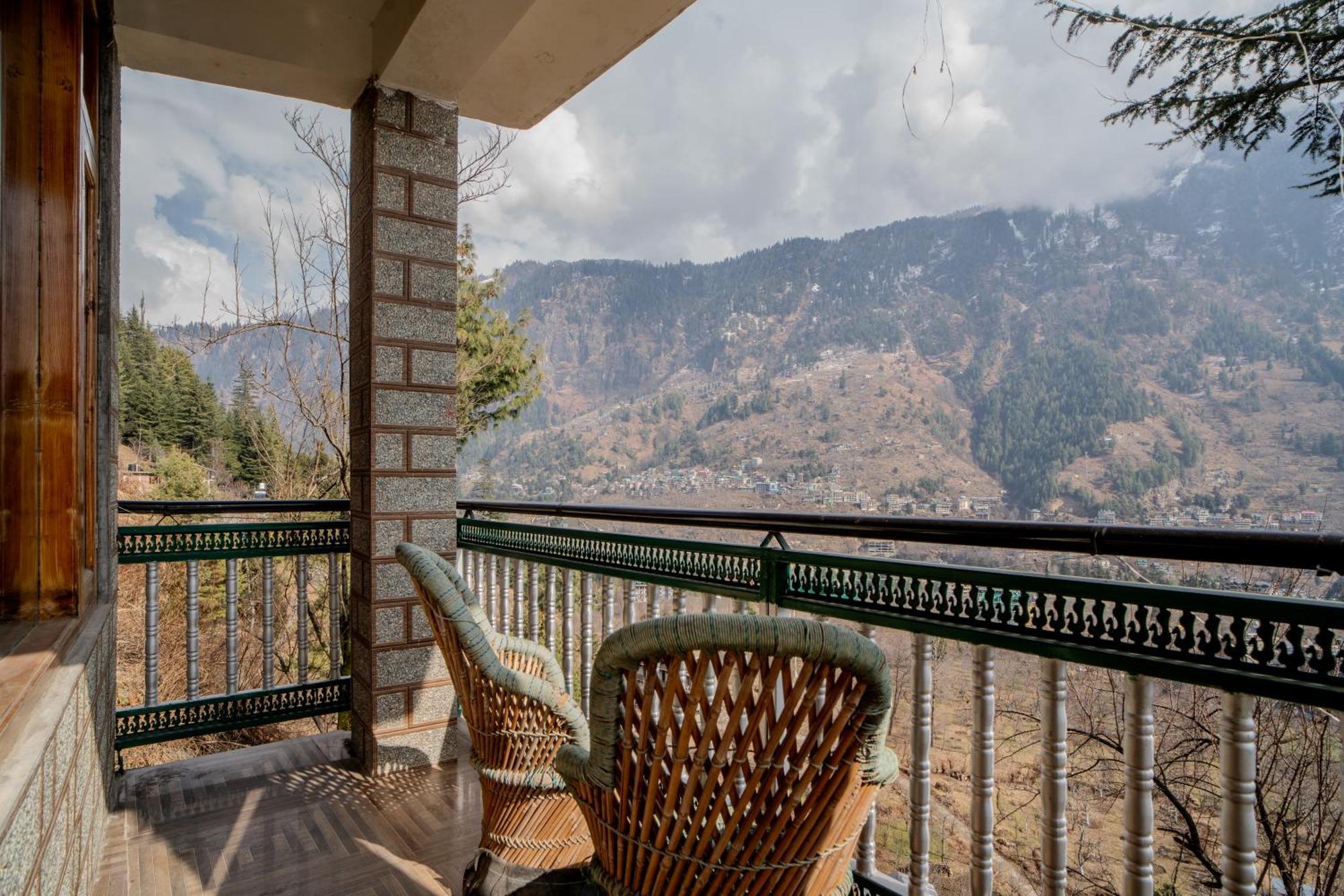 Timberwolves Lodge Manali (Himachal Pradesh)