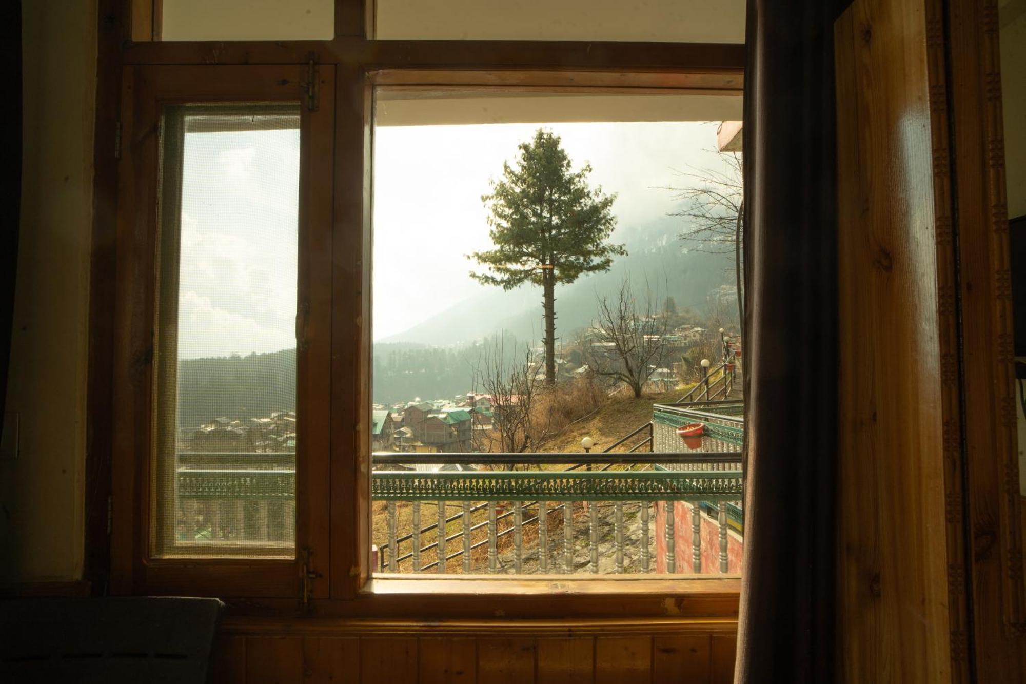 Timberwolves Lodge *