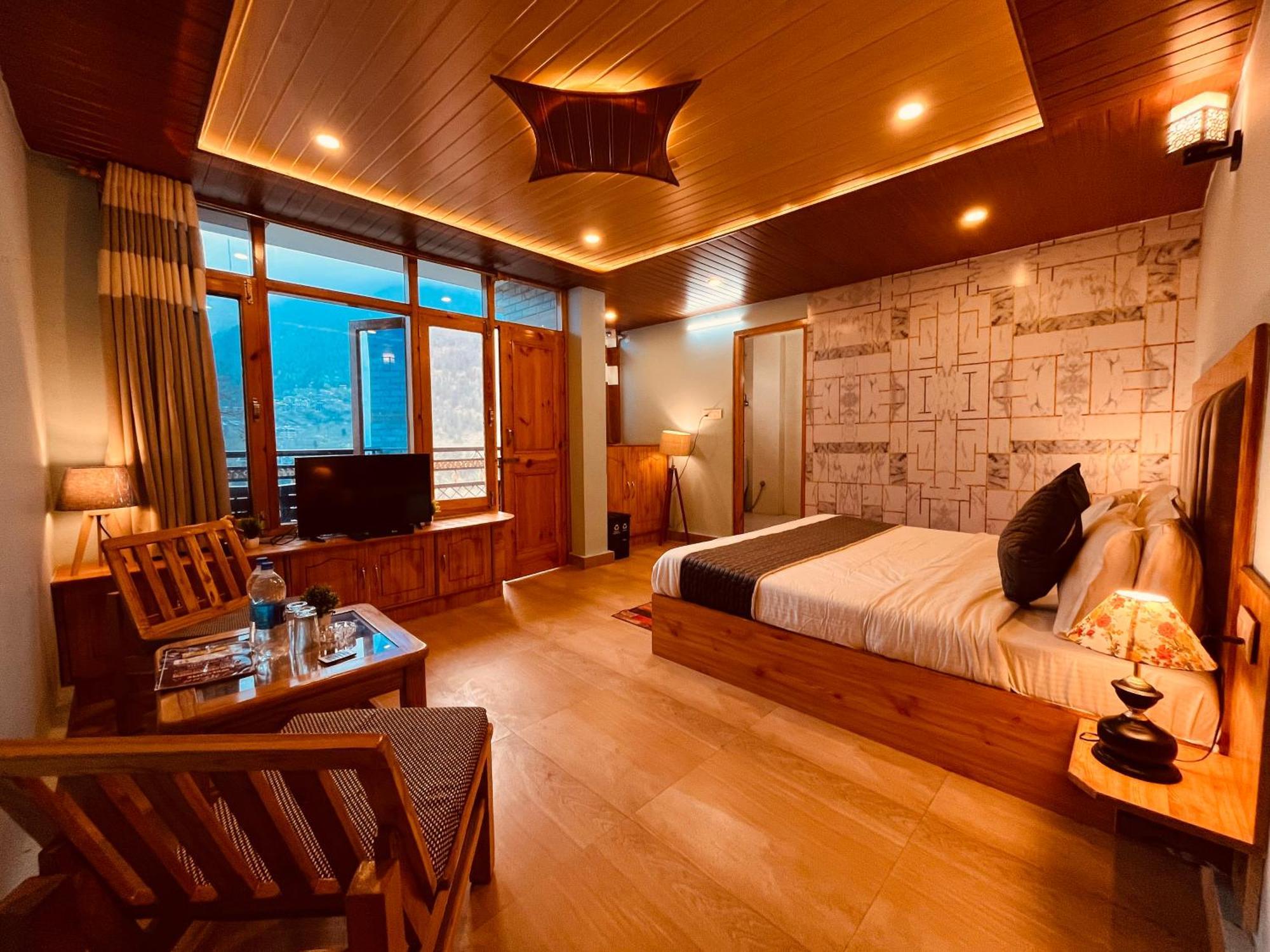 The Sana Luxury Stay, Hotel Manali (Himachal Pradesh)