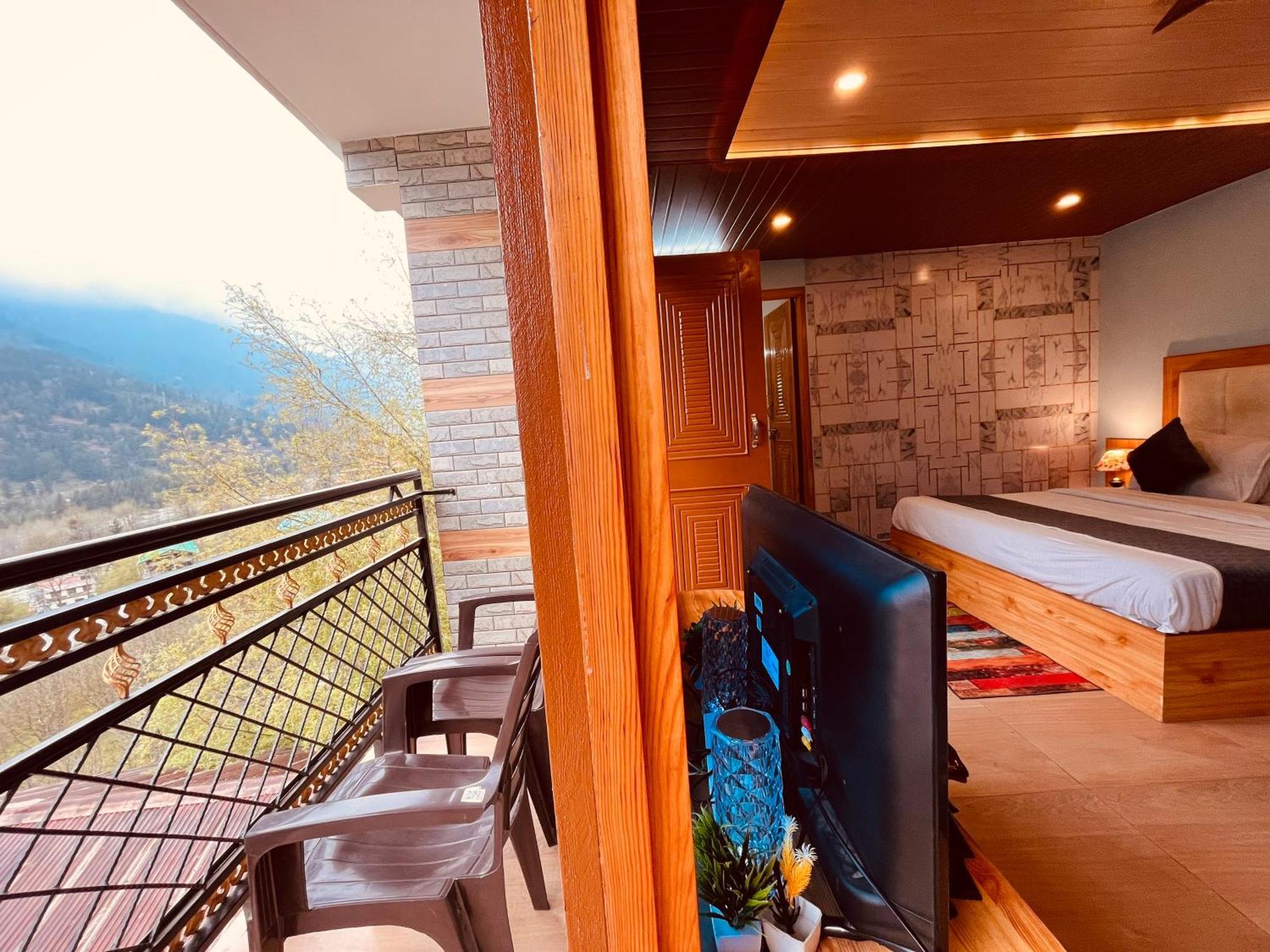 The Sana Luxury Stay, Manali (Himachal Pradesh)