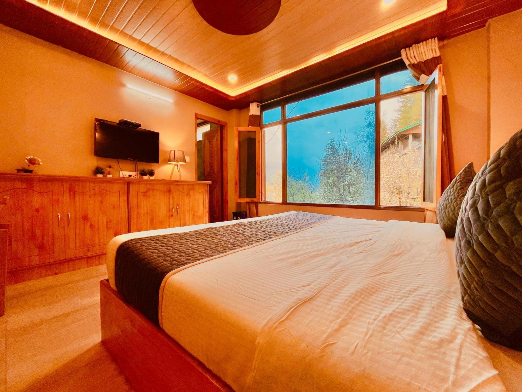 The Sana Luxury Stay,