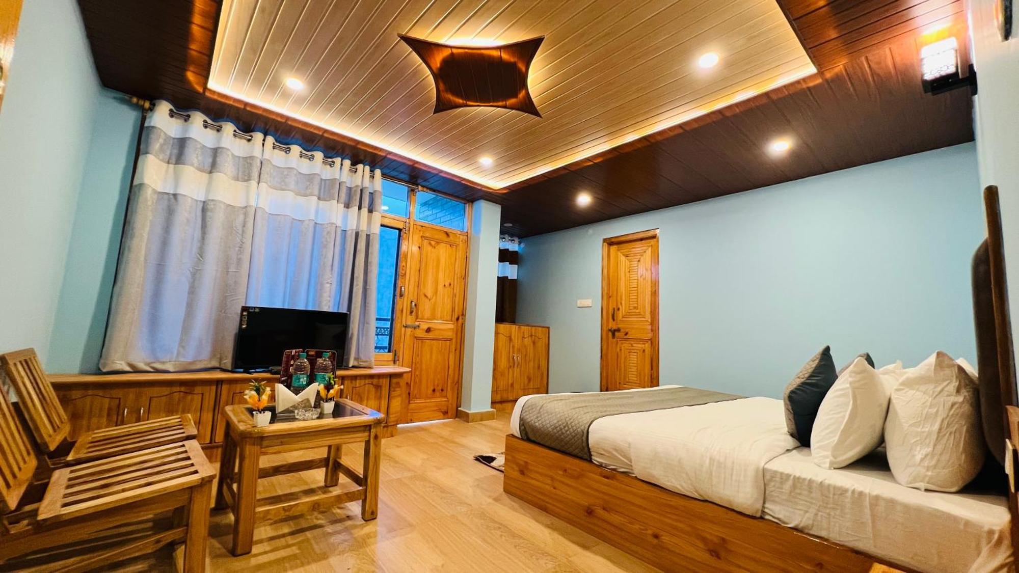The Sana Luxury Stay, 3* Manali (Himachal Pradesh)
