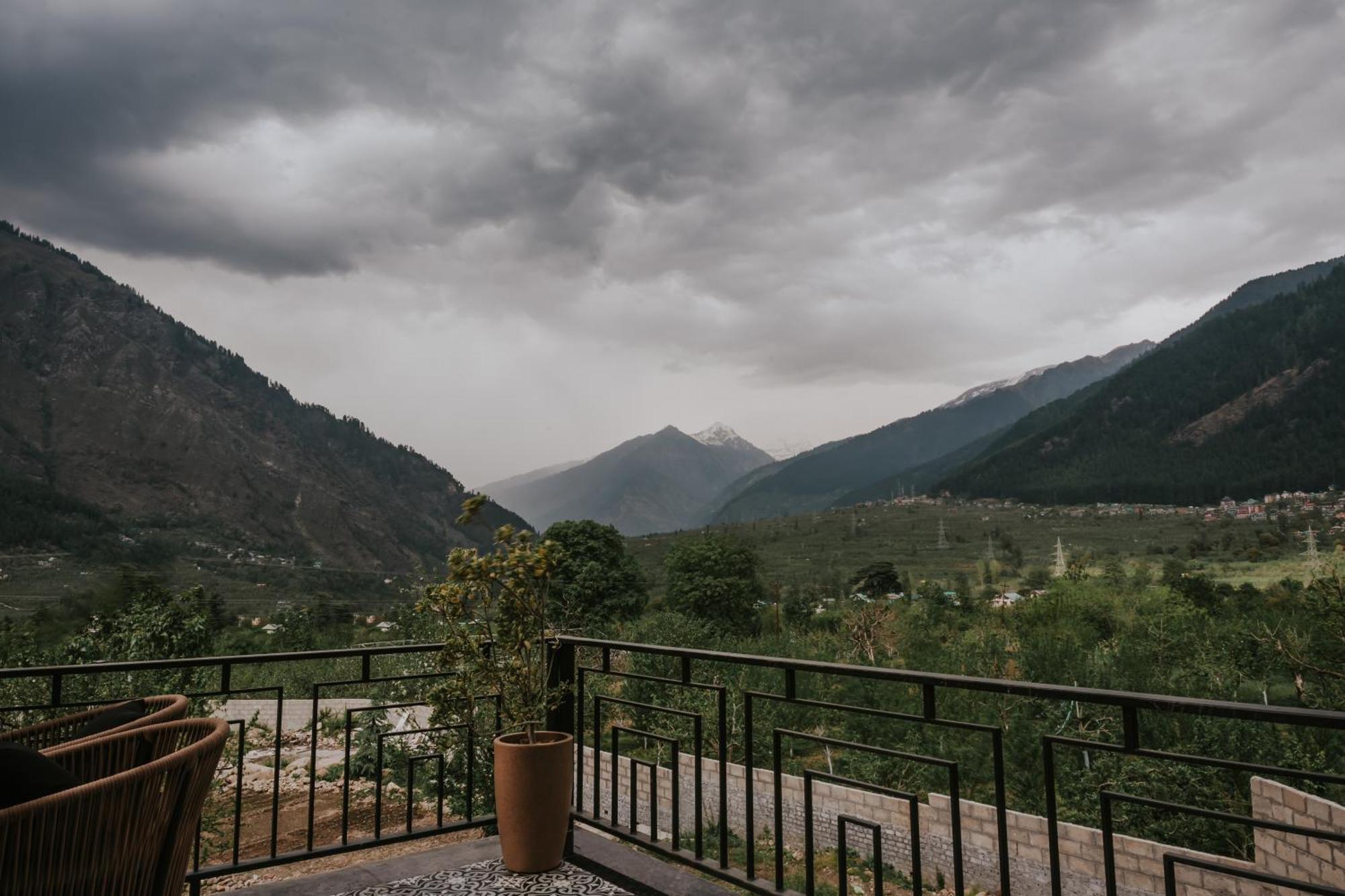 Hotel The Voyage By Kaizen Resort, Manali (Himachal Pradesh)