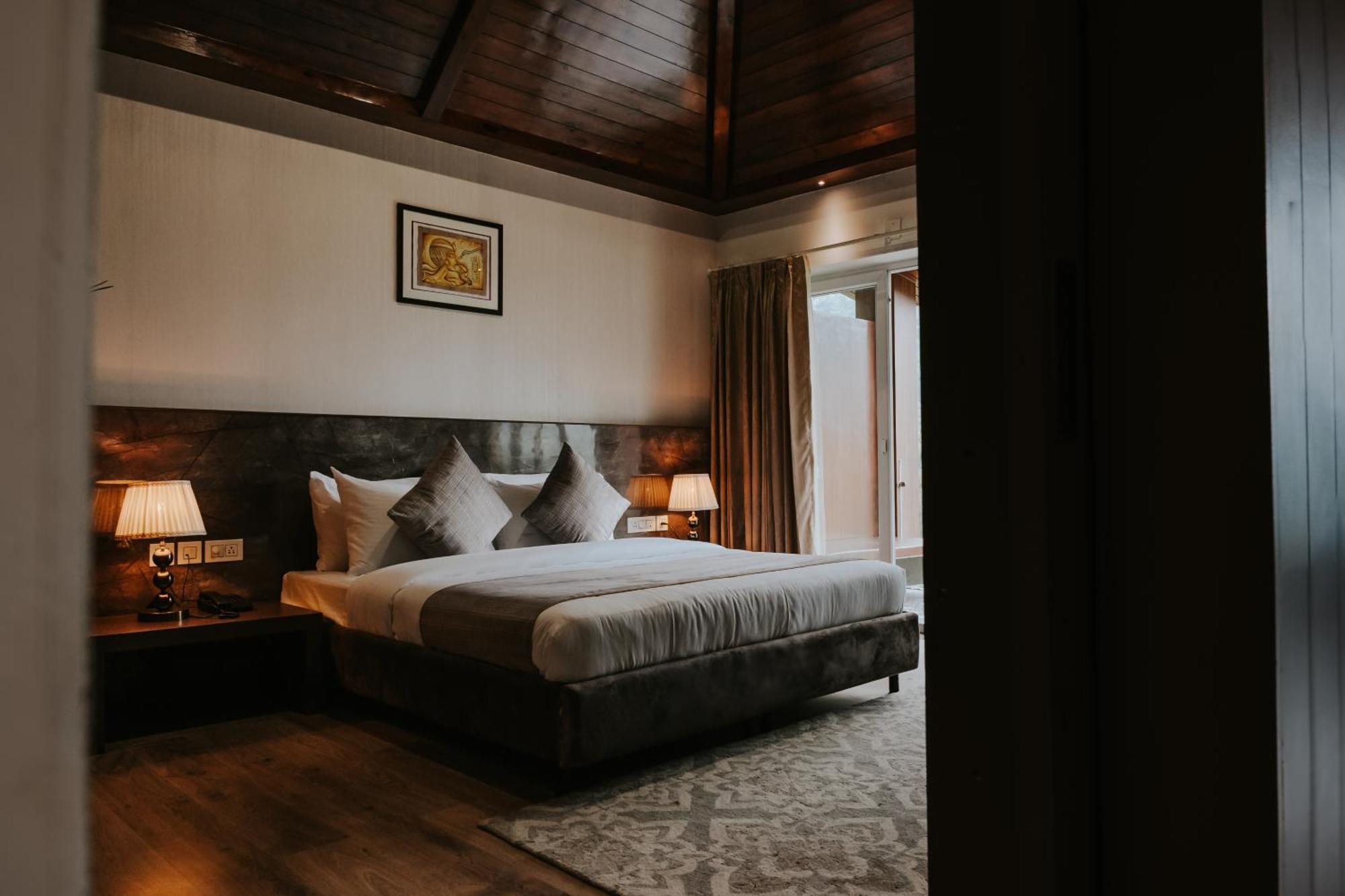 Hotel The Voyage By Kaizen Resort, 4*