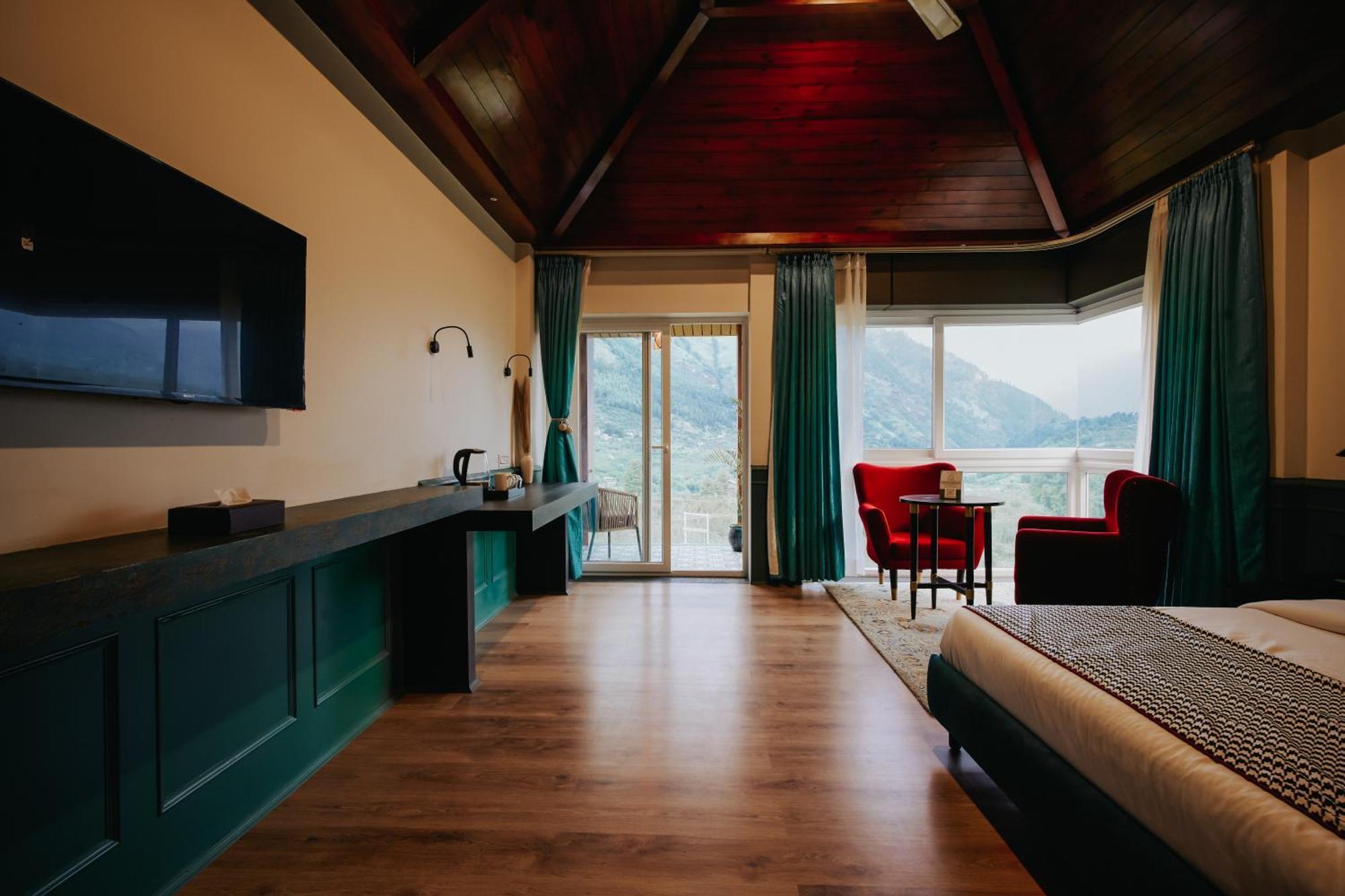 The Voyage By Kaizen Resort, Hotel Manali (Himachal Pradesh)