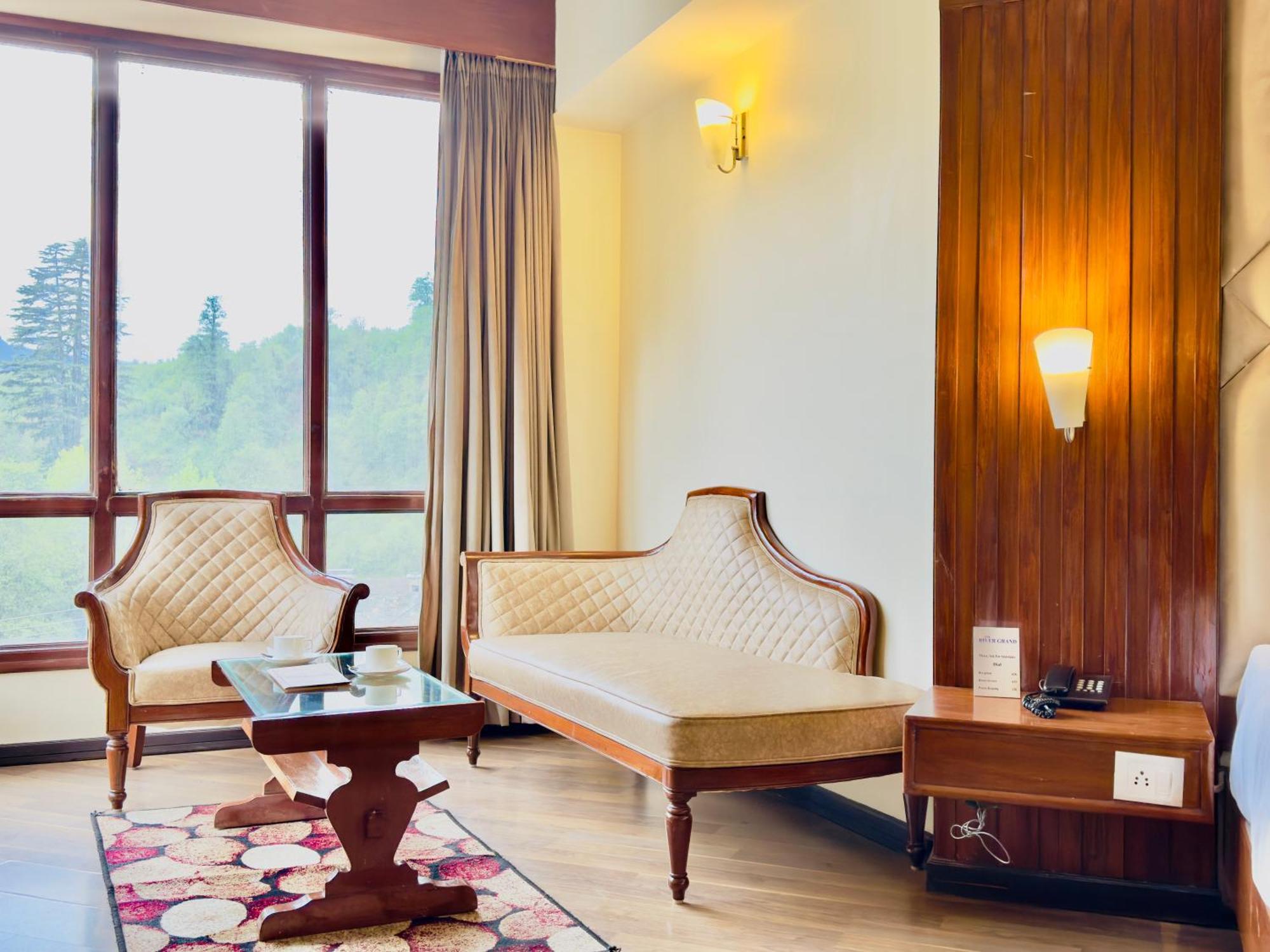 River Grand View And - A River Side Hotel Manali (Himachal Pradesh)
